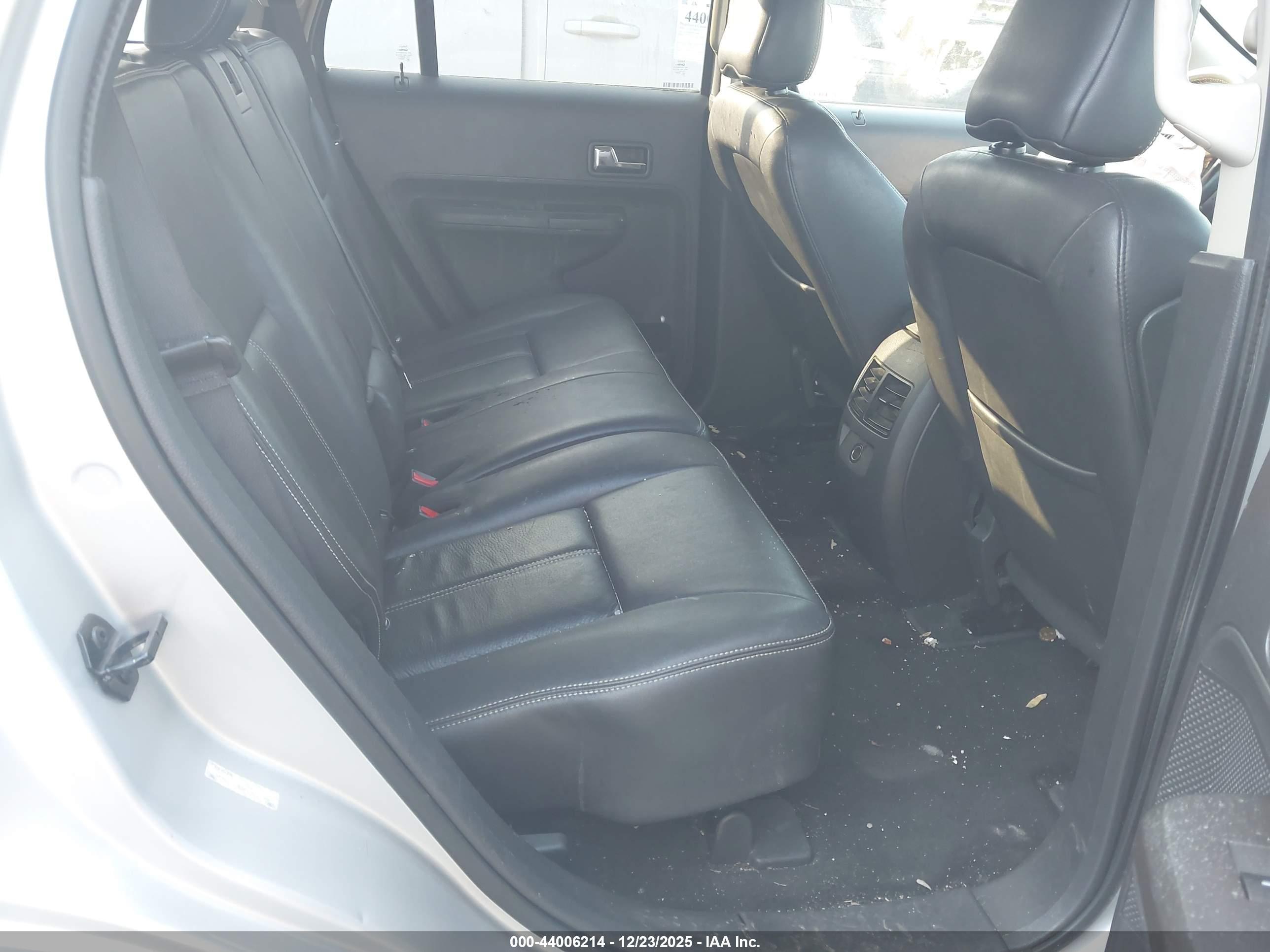 FORD EDGE image 8