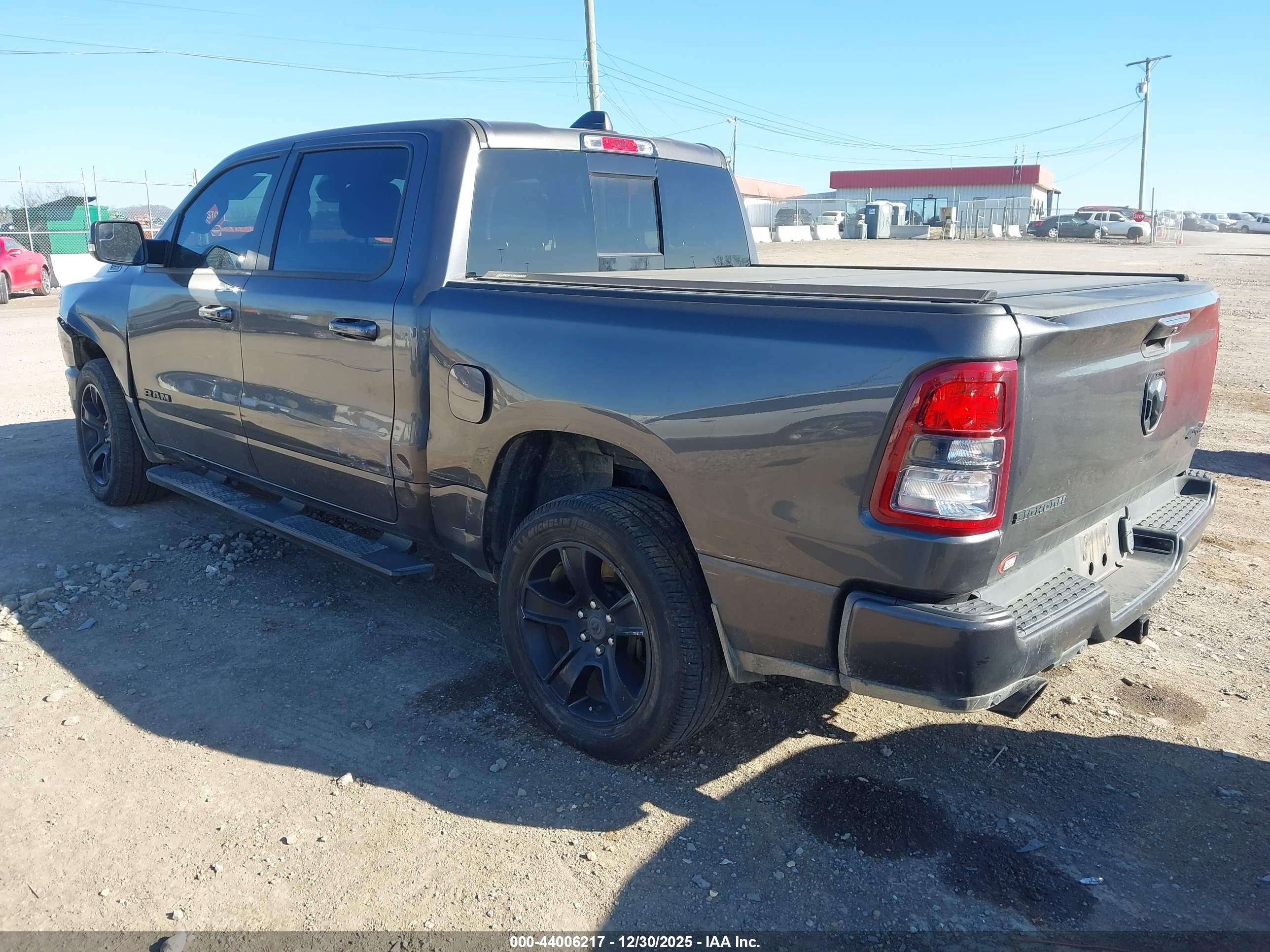 RAM 1500 image 3