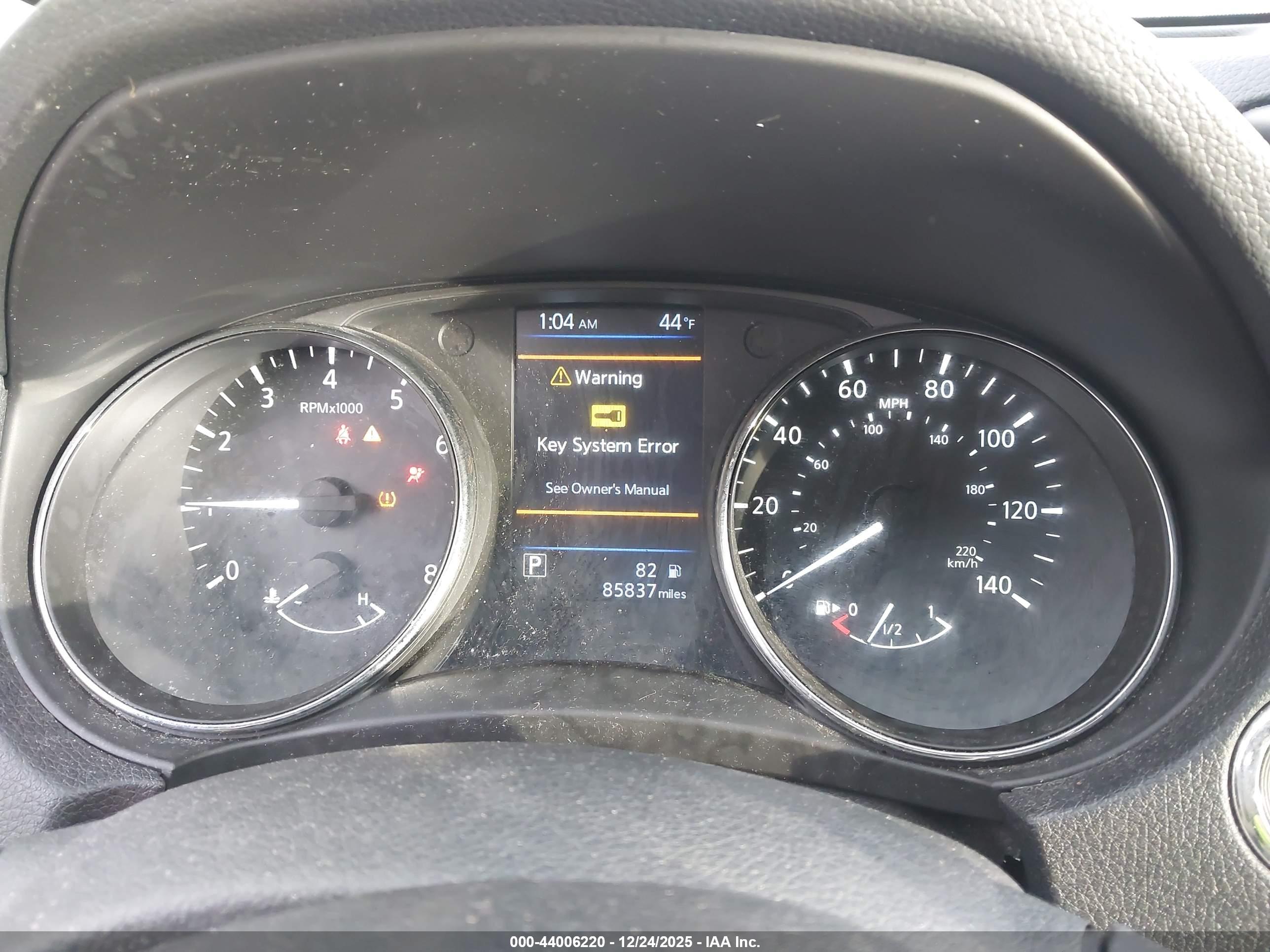 NISSAN ROGUE image 7