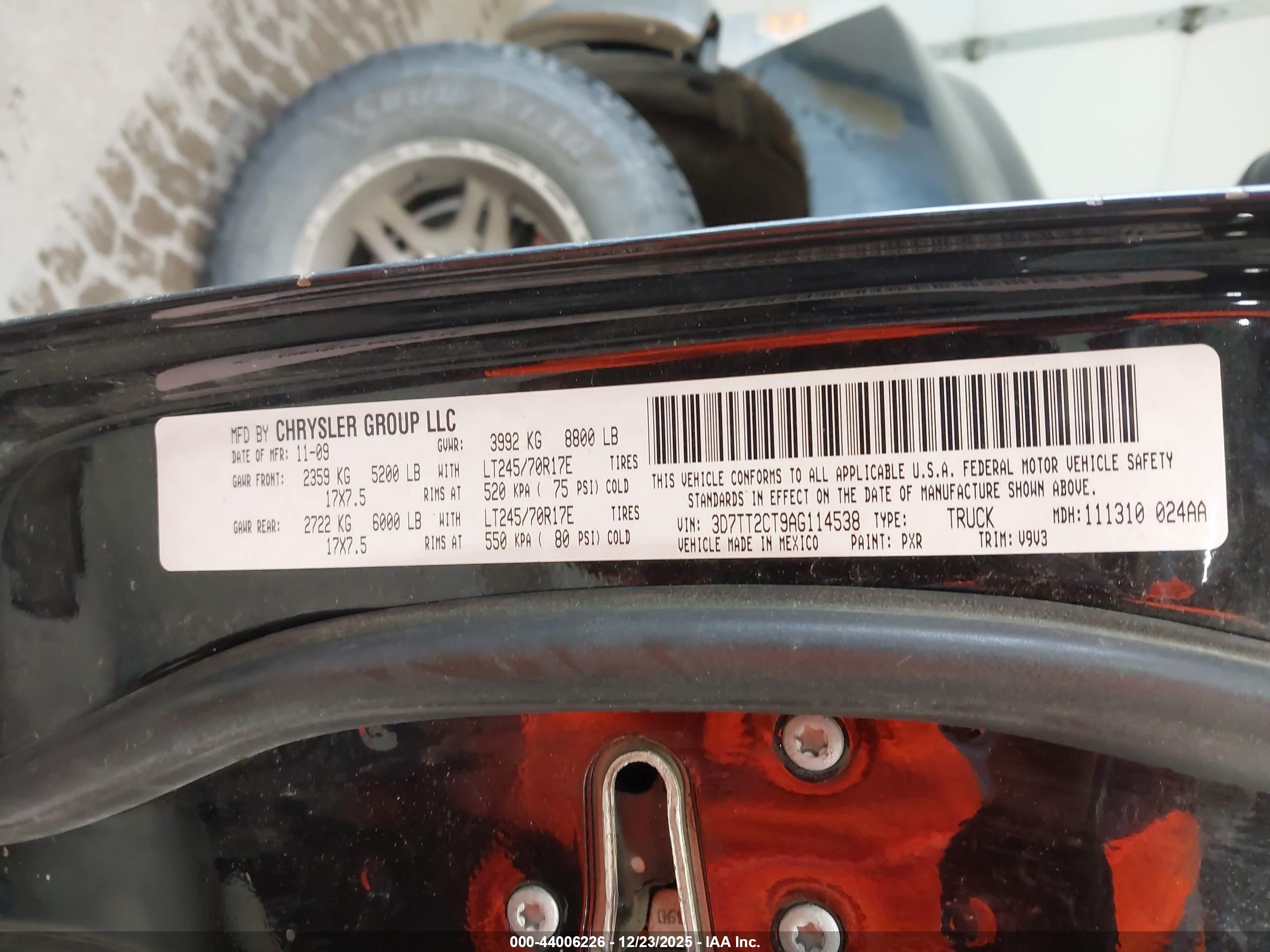DODGE RAM image 9