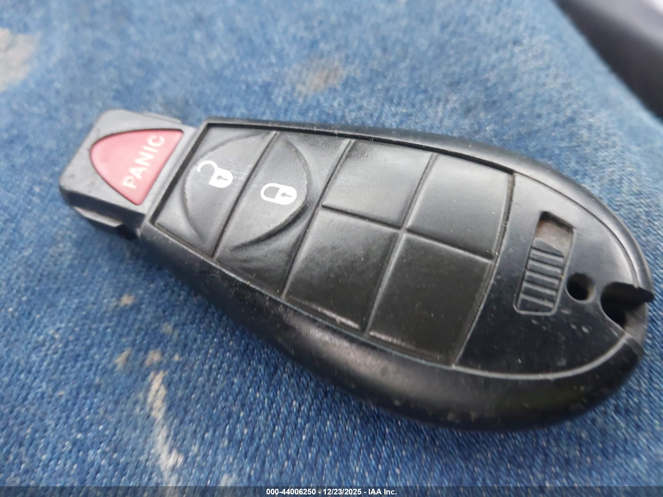 JEEP GRAND image 11
