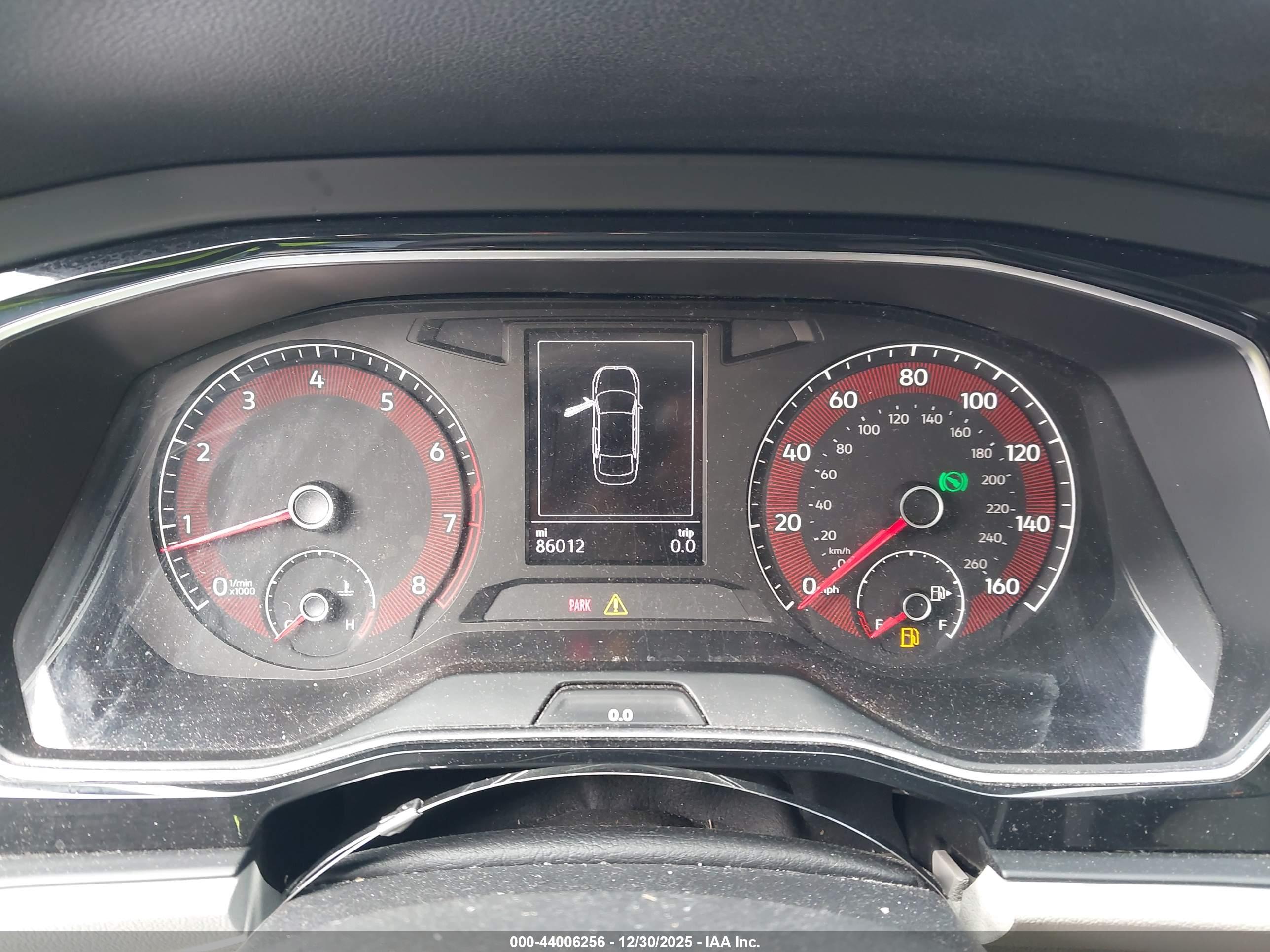 VOLKSWAGEN JETTA image 7