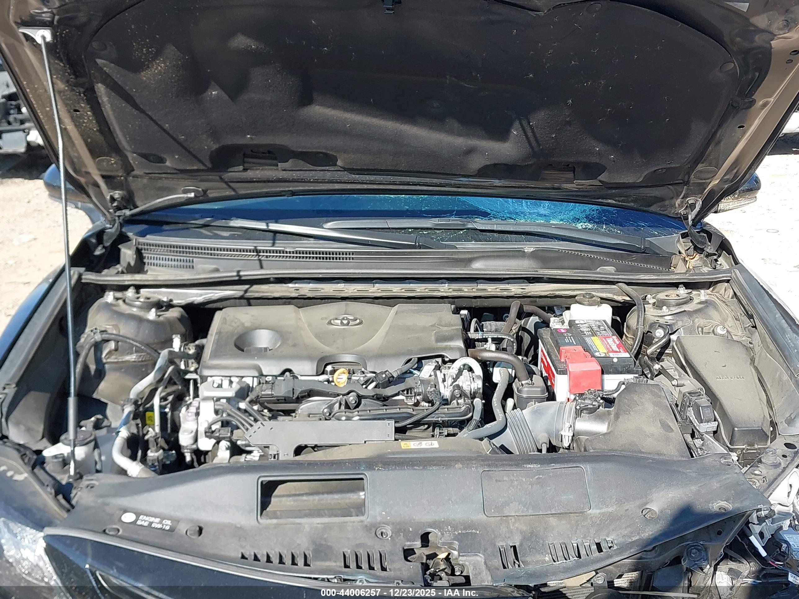 TOYOTA CAMRY image 10