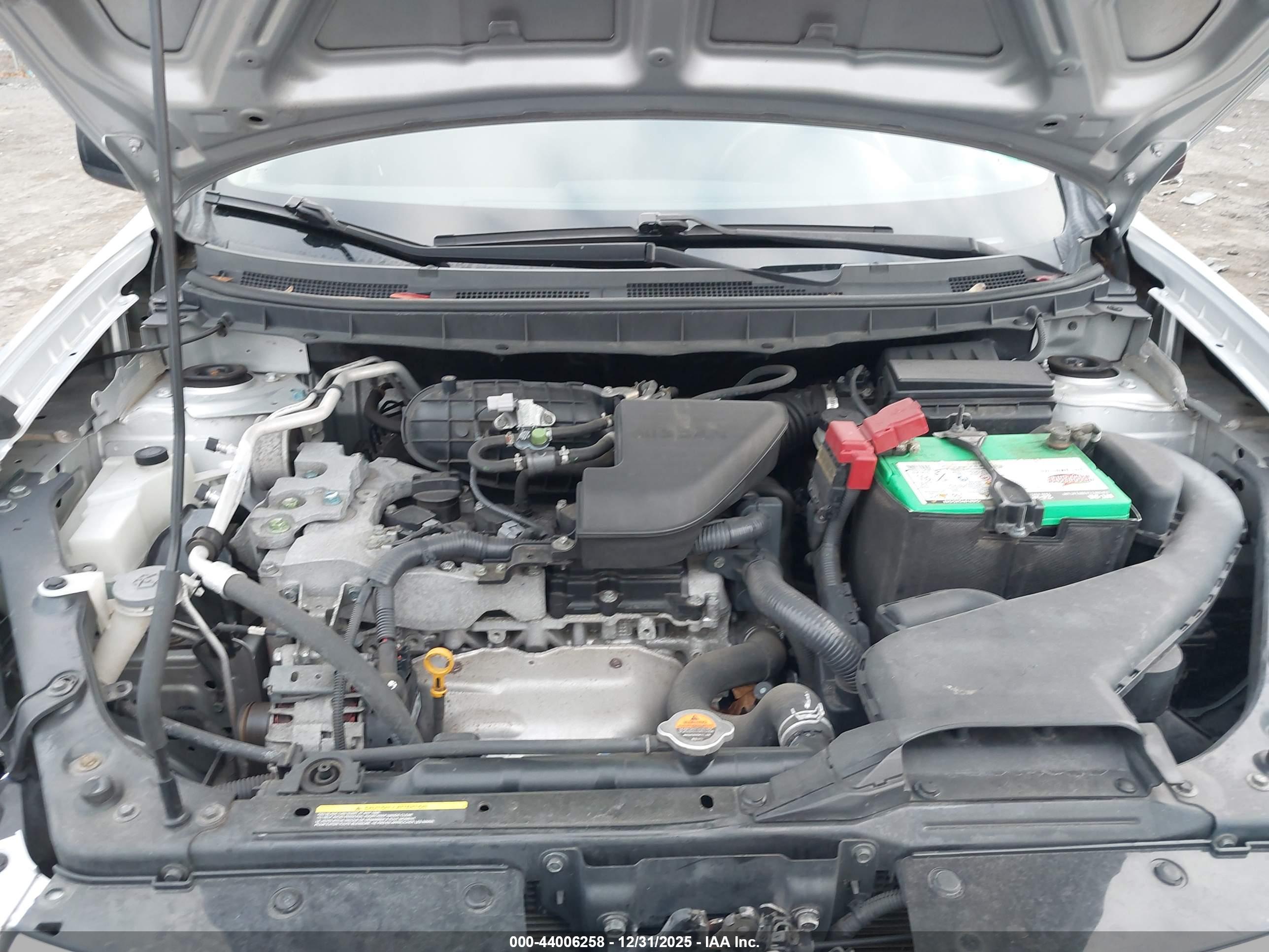 NISSAN ROGUE image 10