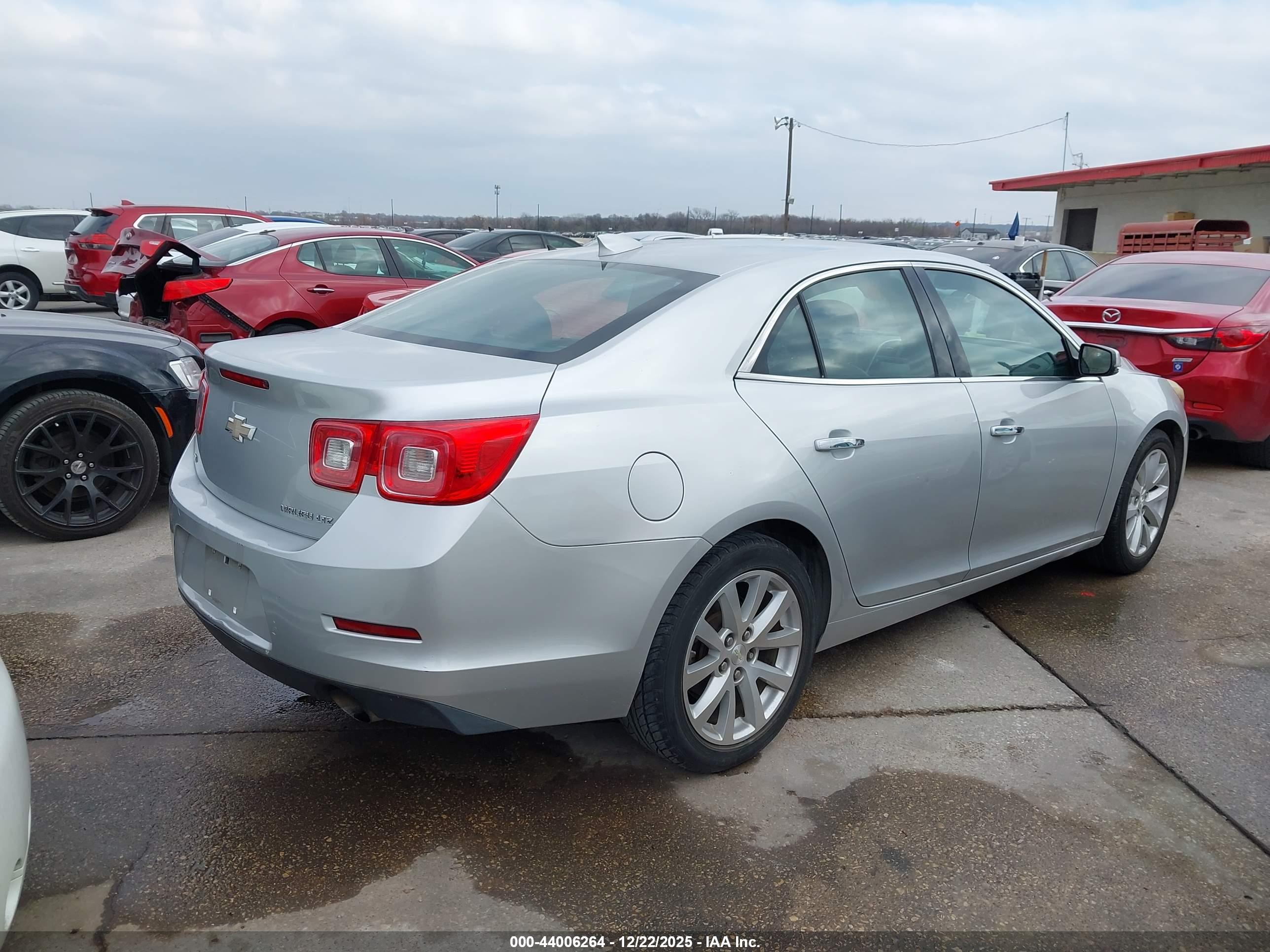 CHEVROLET MALIBU image 4