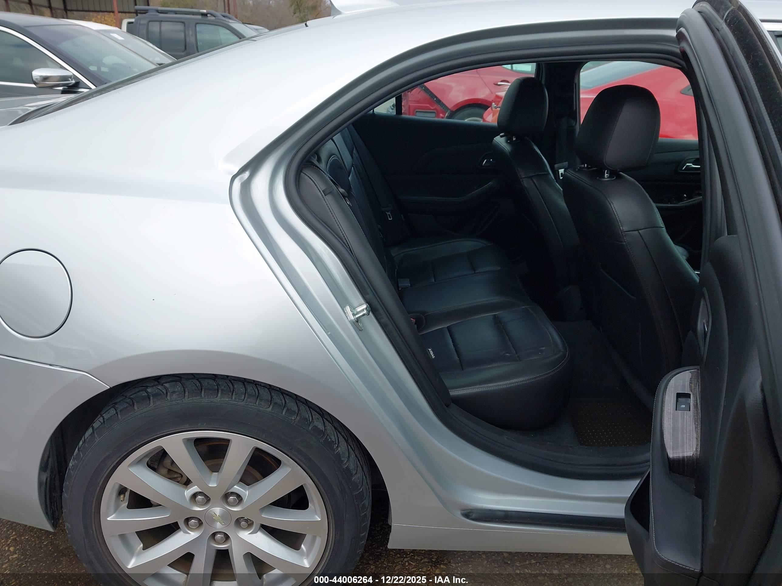 CHEVROLET MALIBU image 8