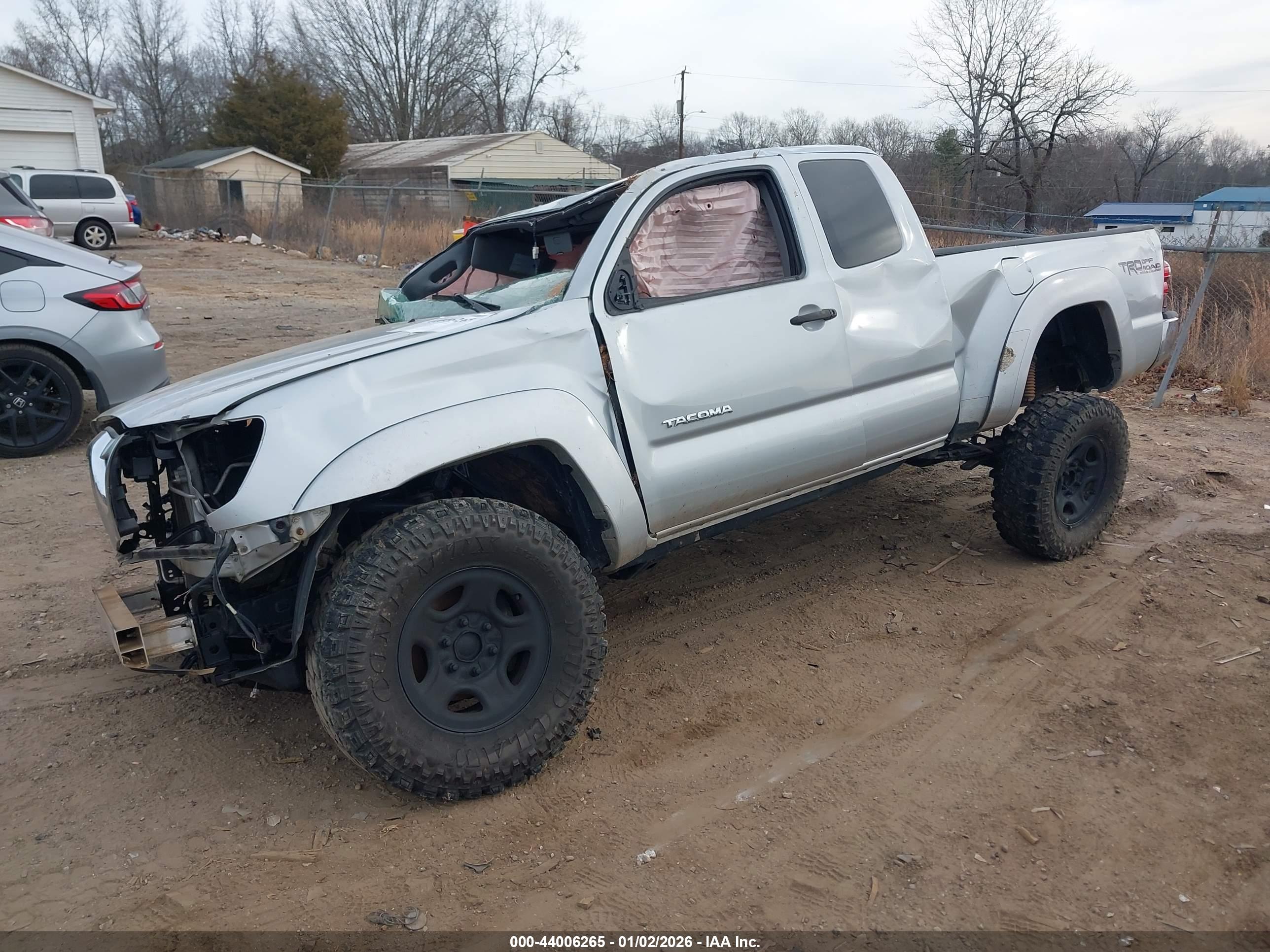 TOYOTA TACOMA image 2
