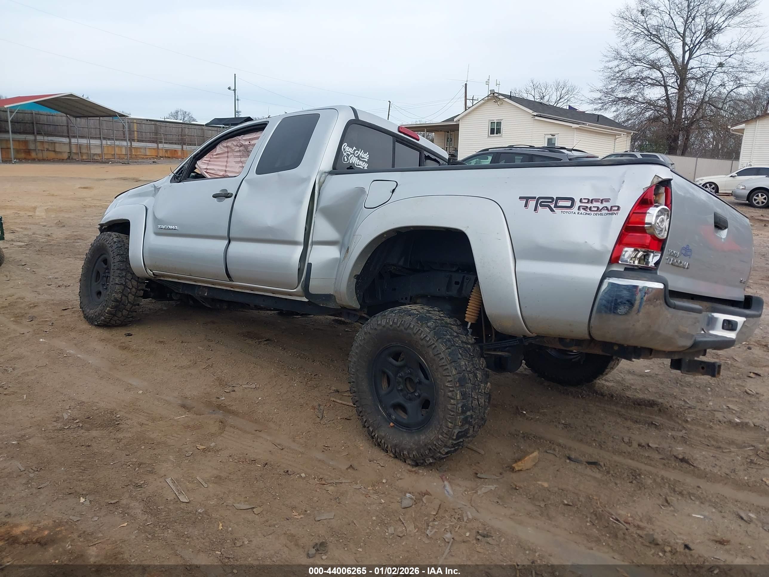 TOYOTA TACOMA image 3