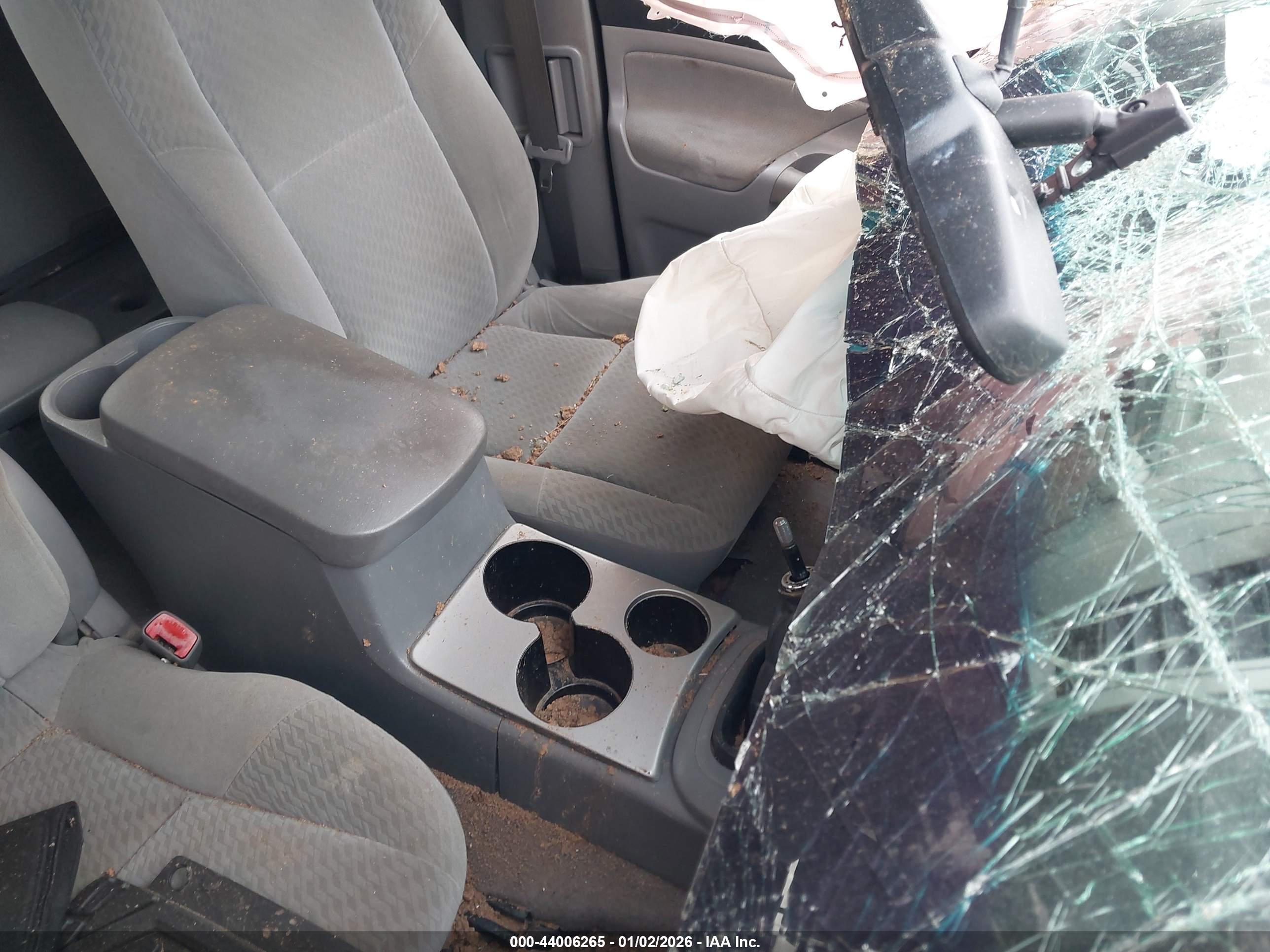 TOYOTA TACOMA image 5