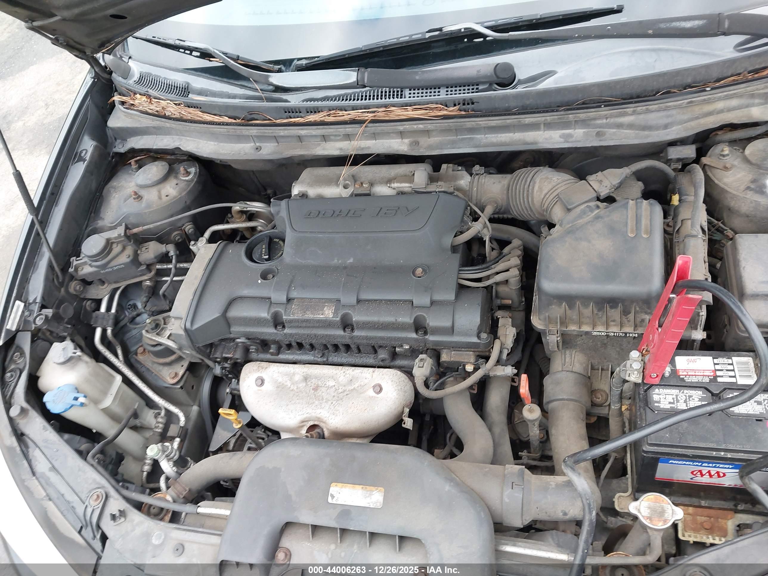 HYUNDAI ELANTRA image 10