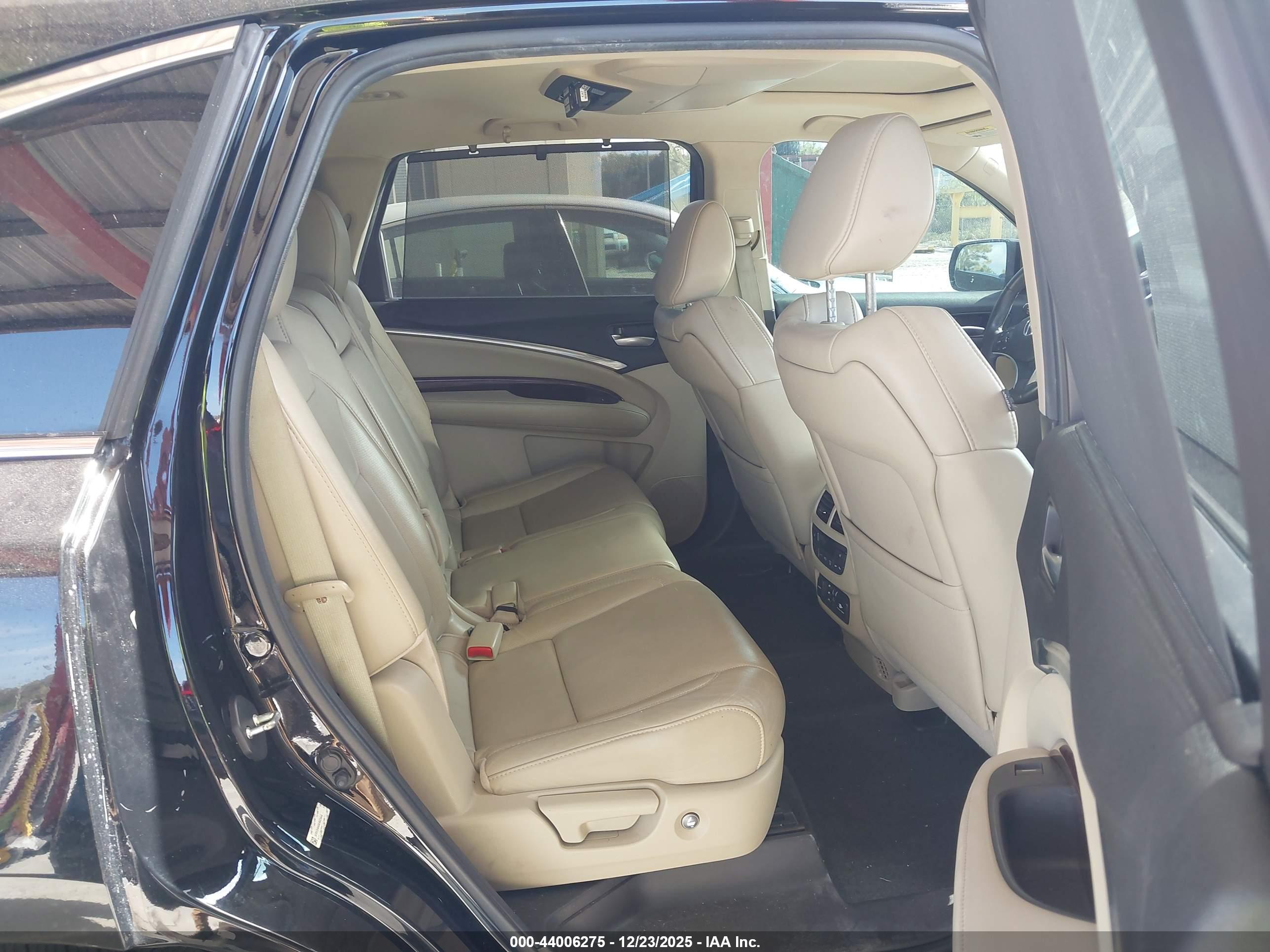 ACURA MDX image 8