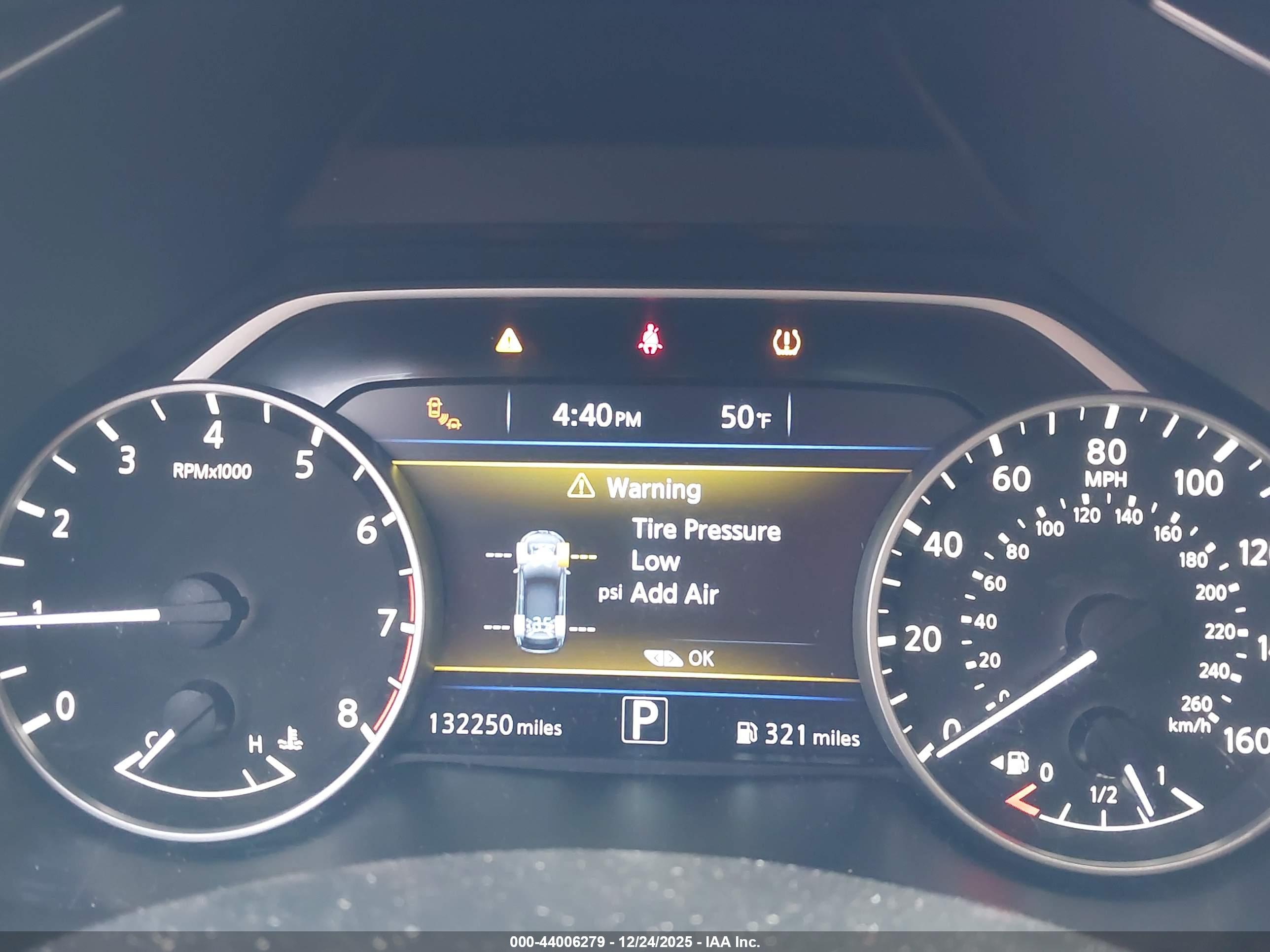 NISSAN MURANO image 7