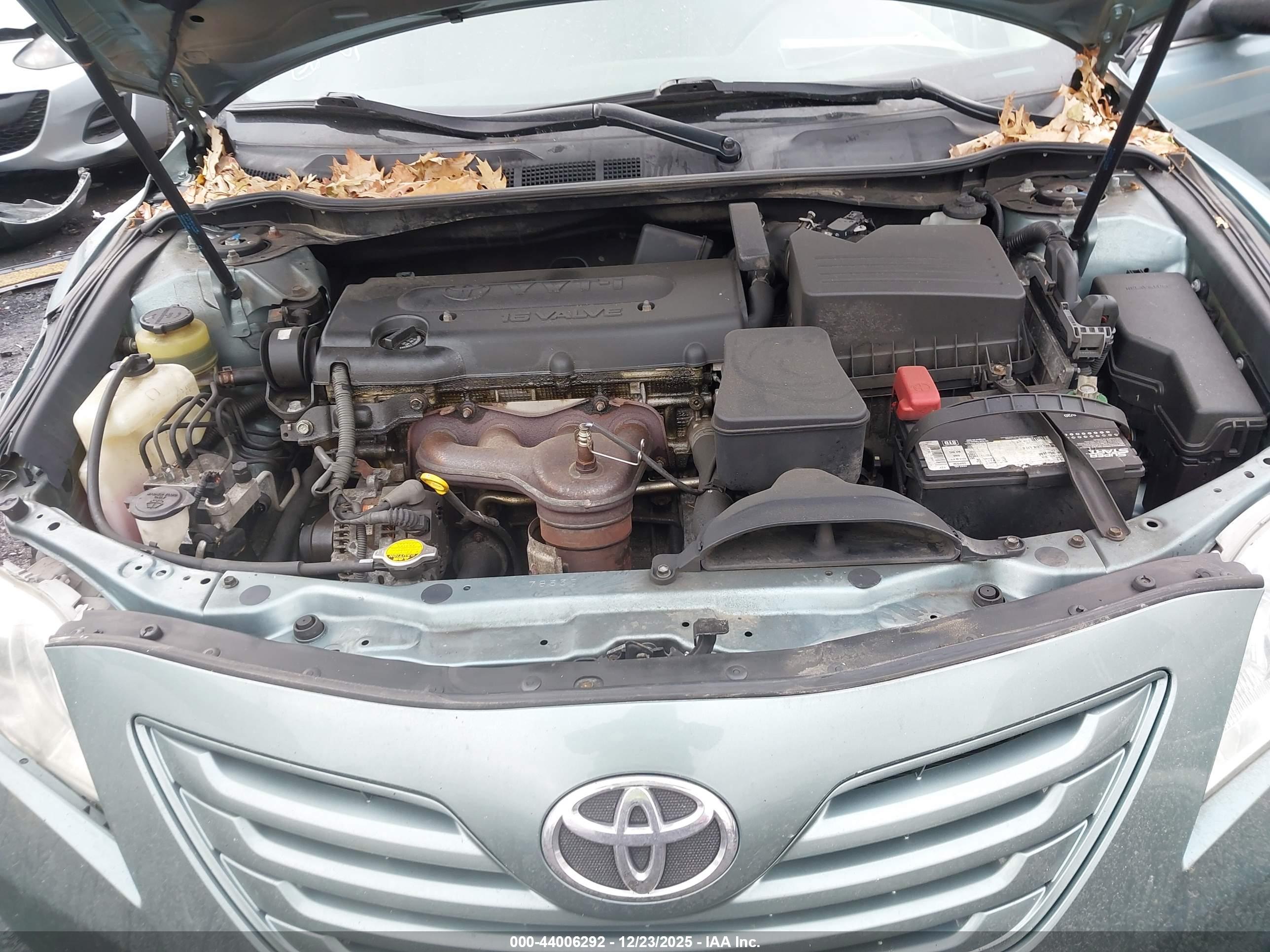 TOYOTA CAMRY image 10