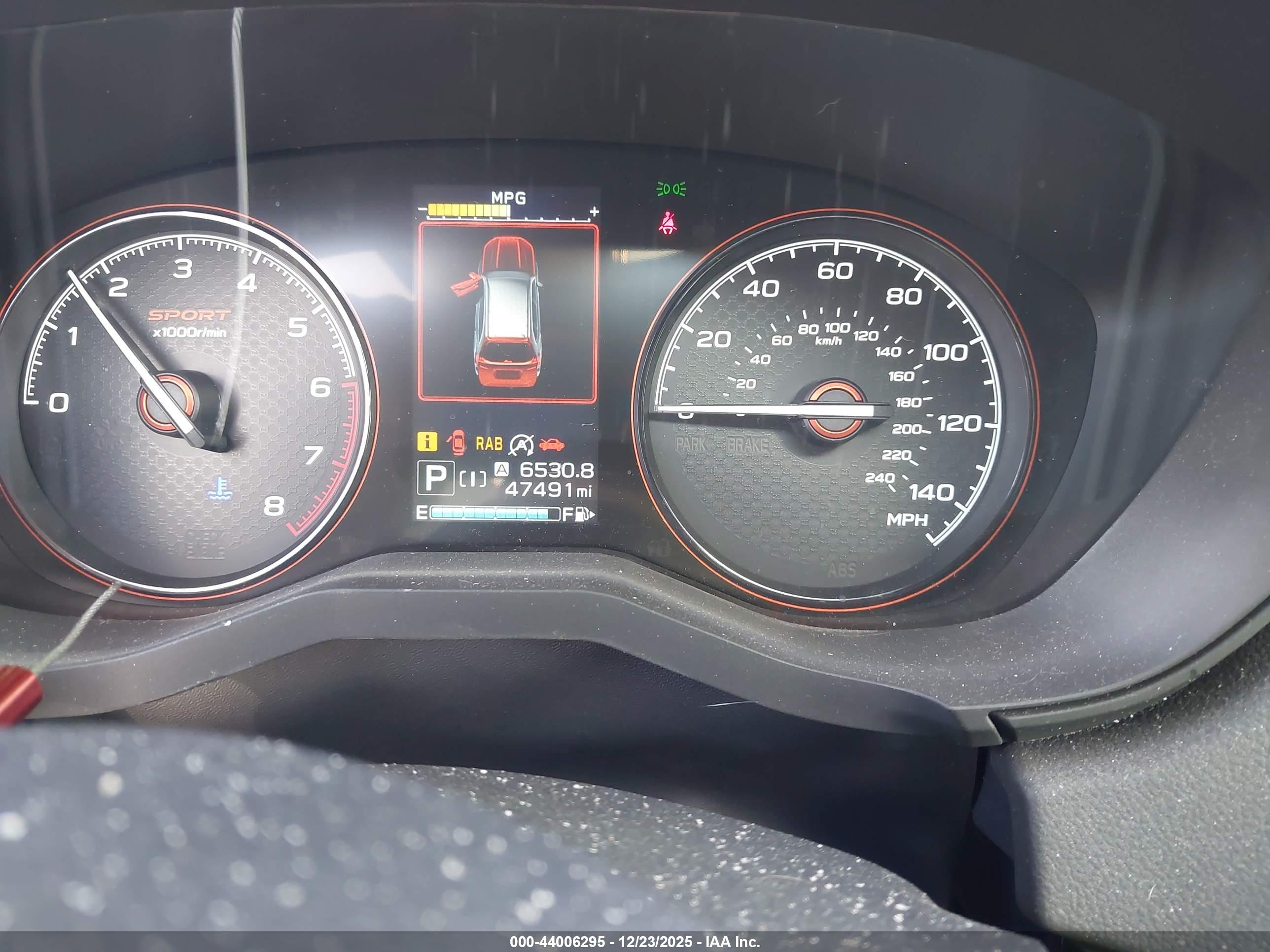 SUBARU FORESTER image 7