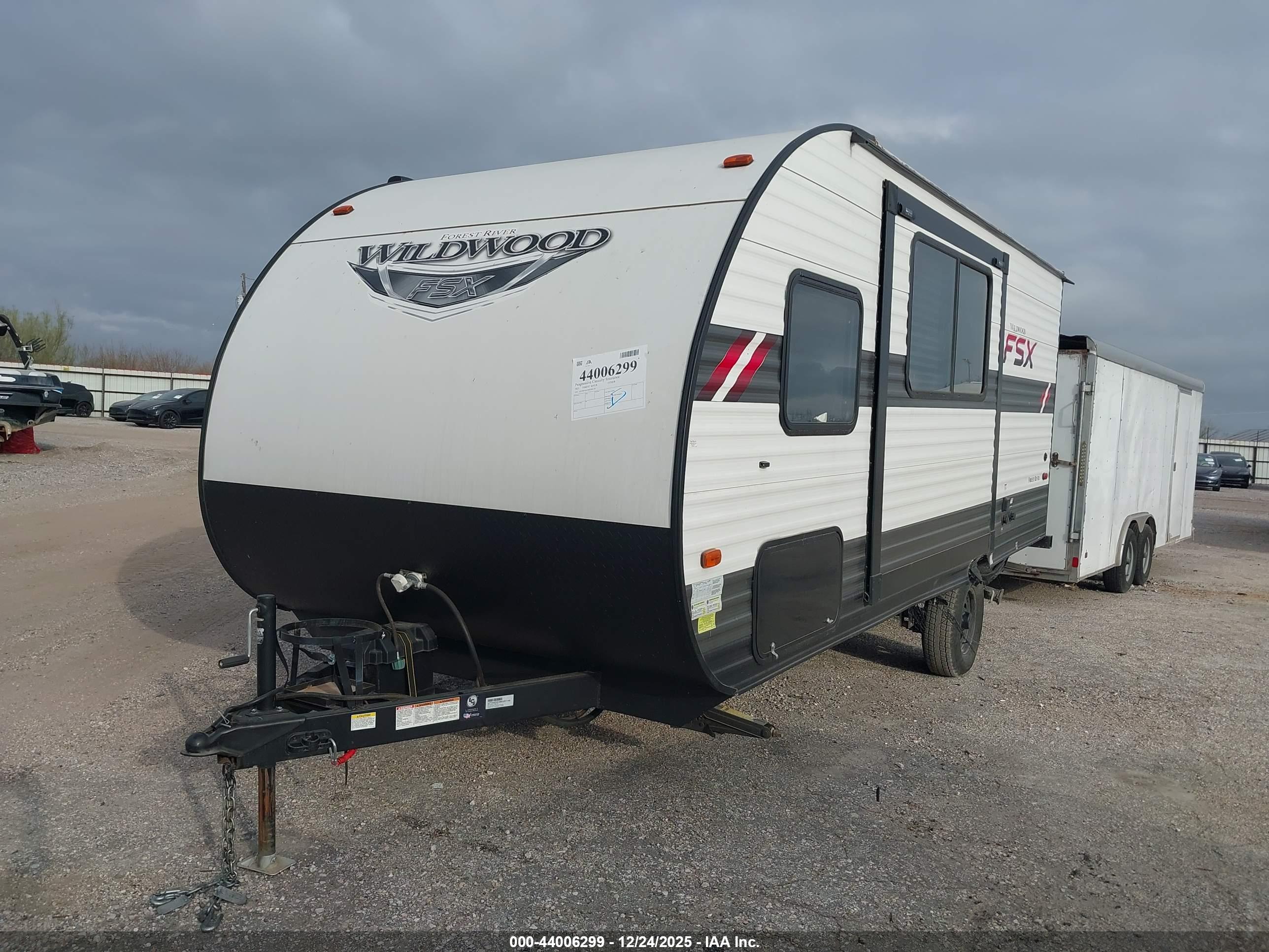 WILDWOOD 178 image 2