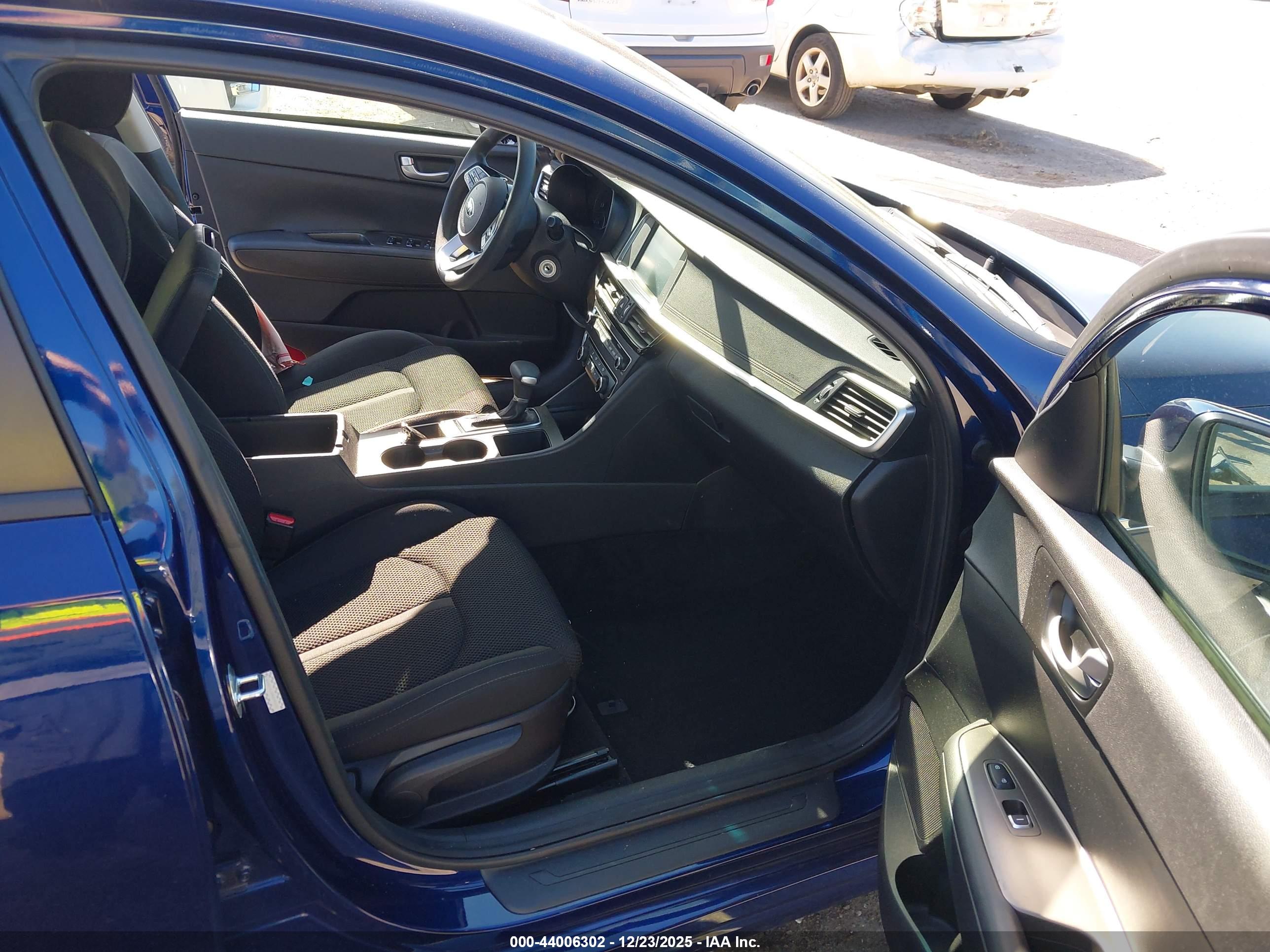 KIA OPTIMA image 5