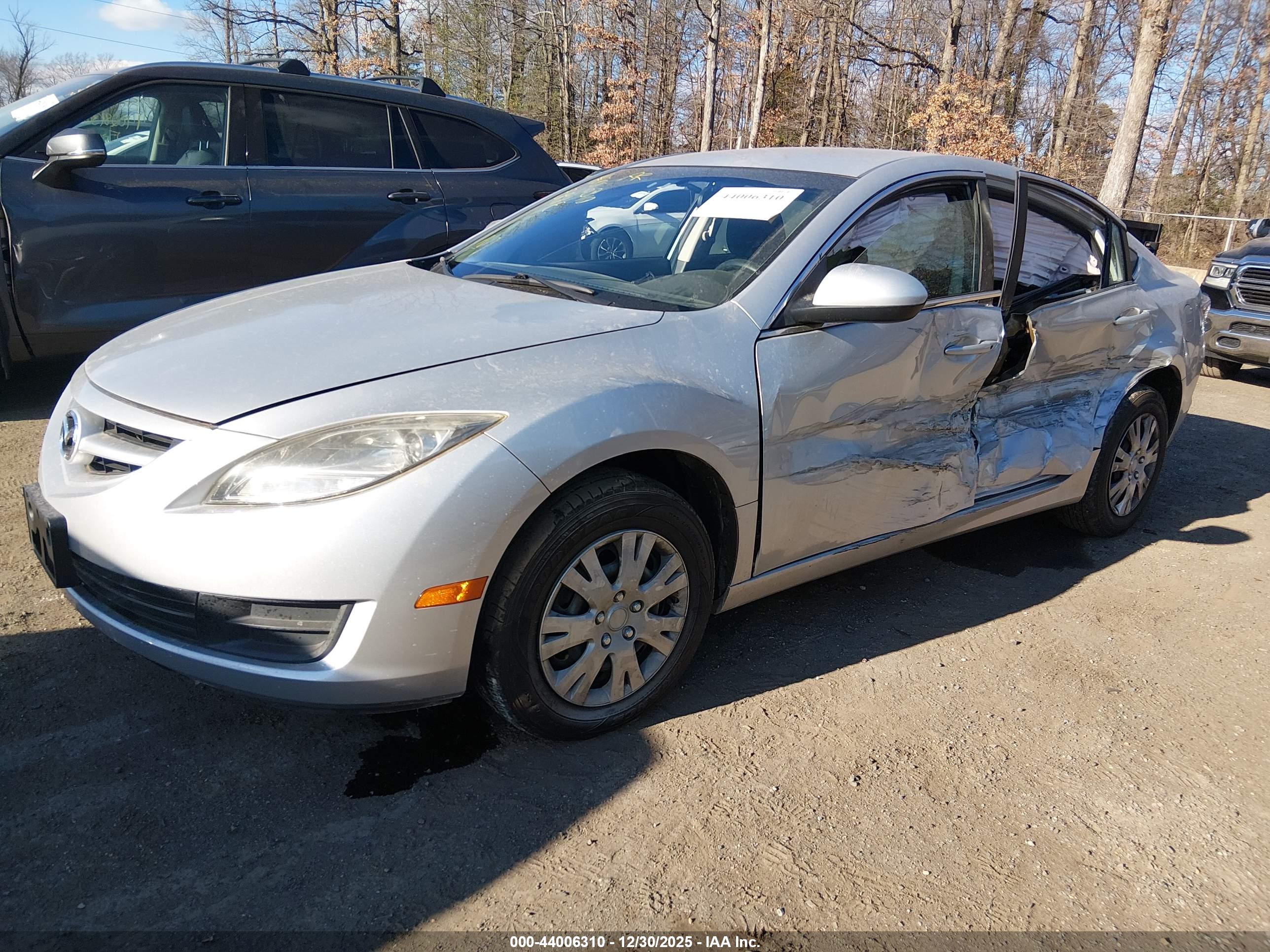 MAZDA MAZDA6 image 2