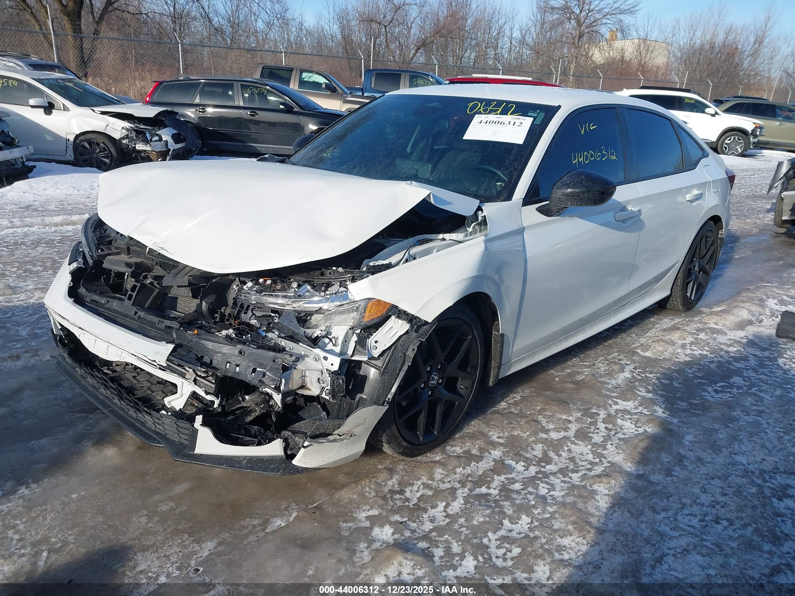 HONDA CIVIC image 2