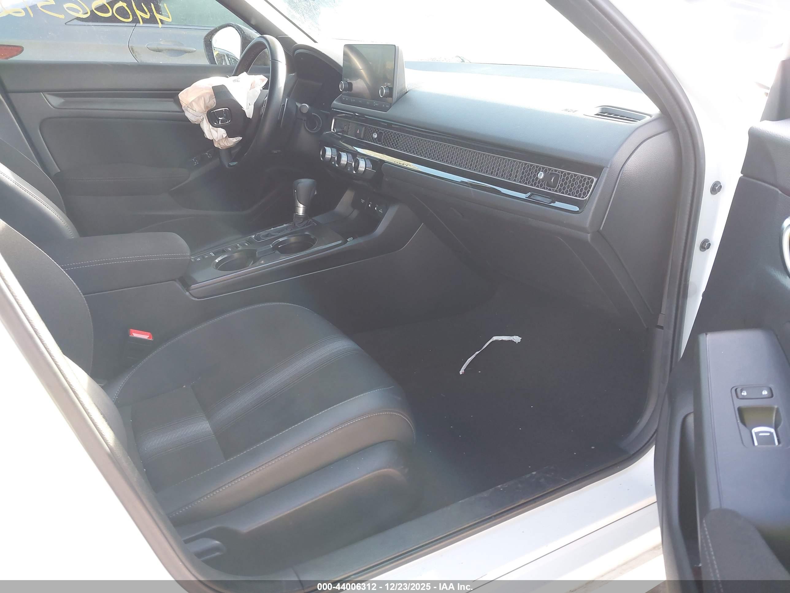 HONDA CIVIC image 5