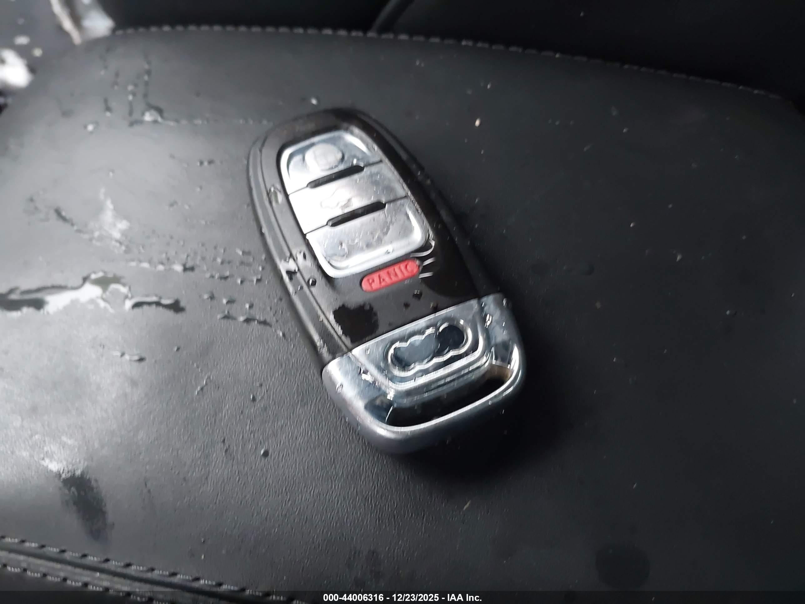 AUDI S4 image 11