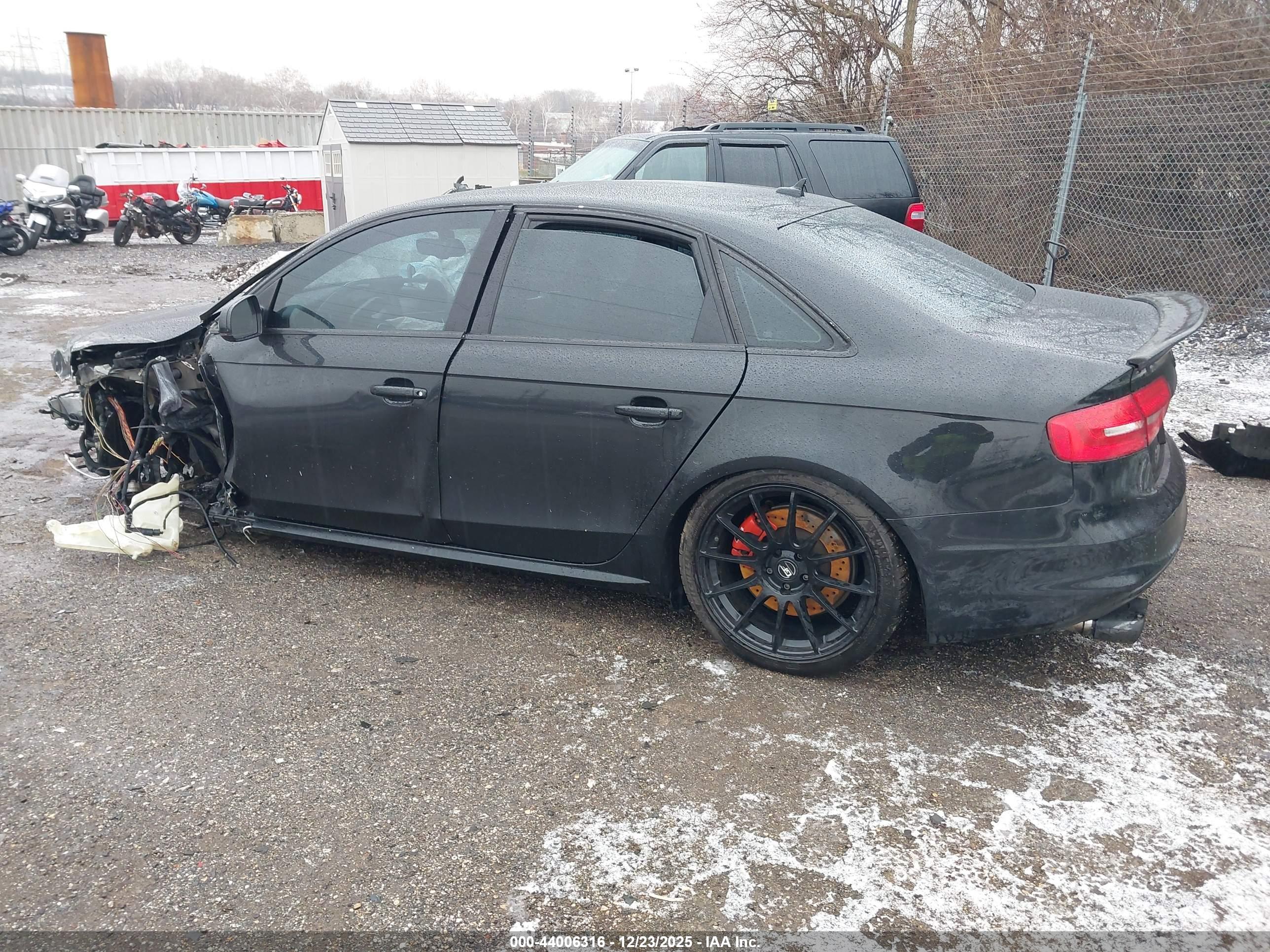 AUDI S4 image 3