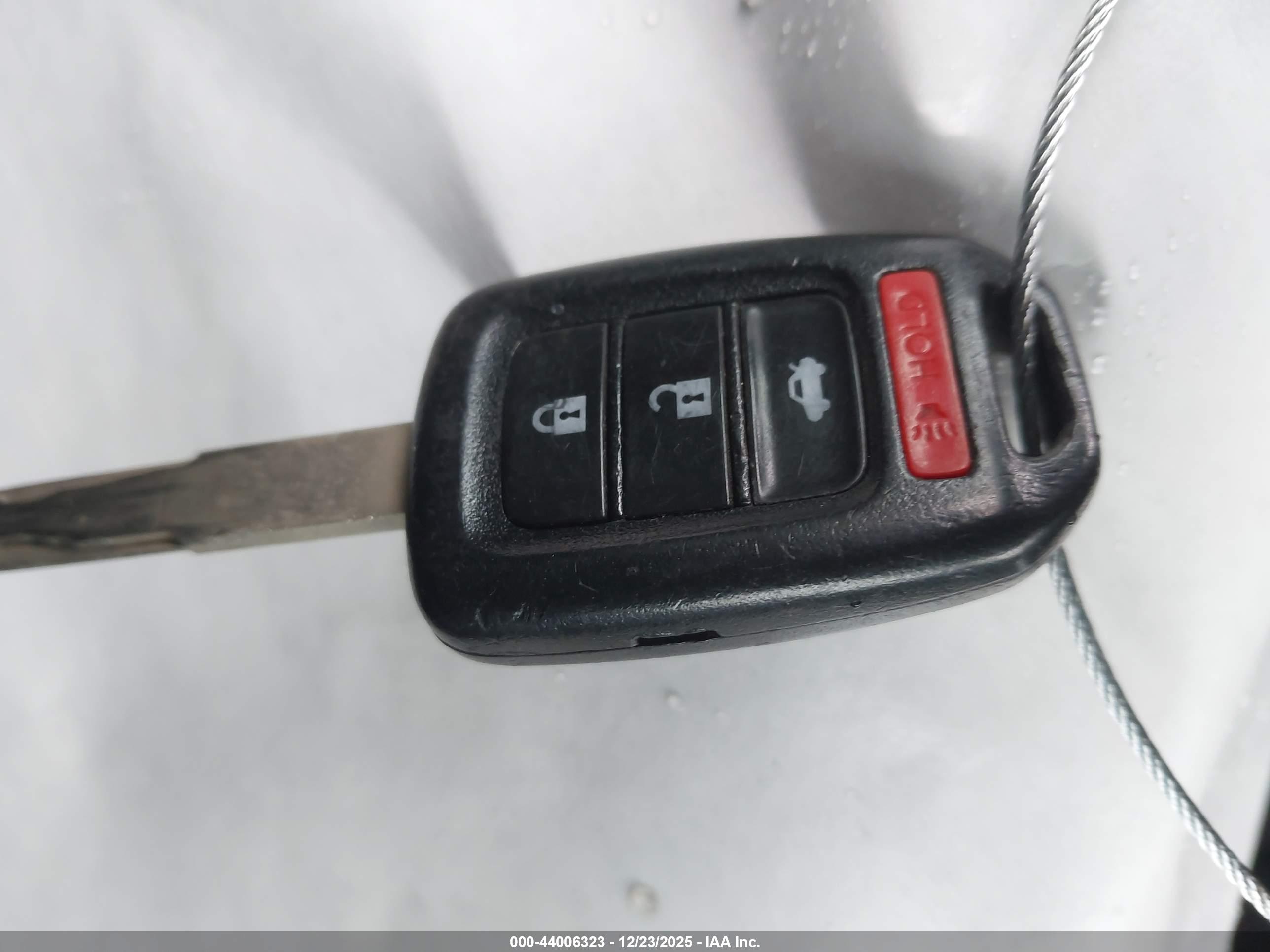 HONDA CIVIC image 11