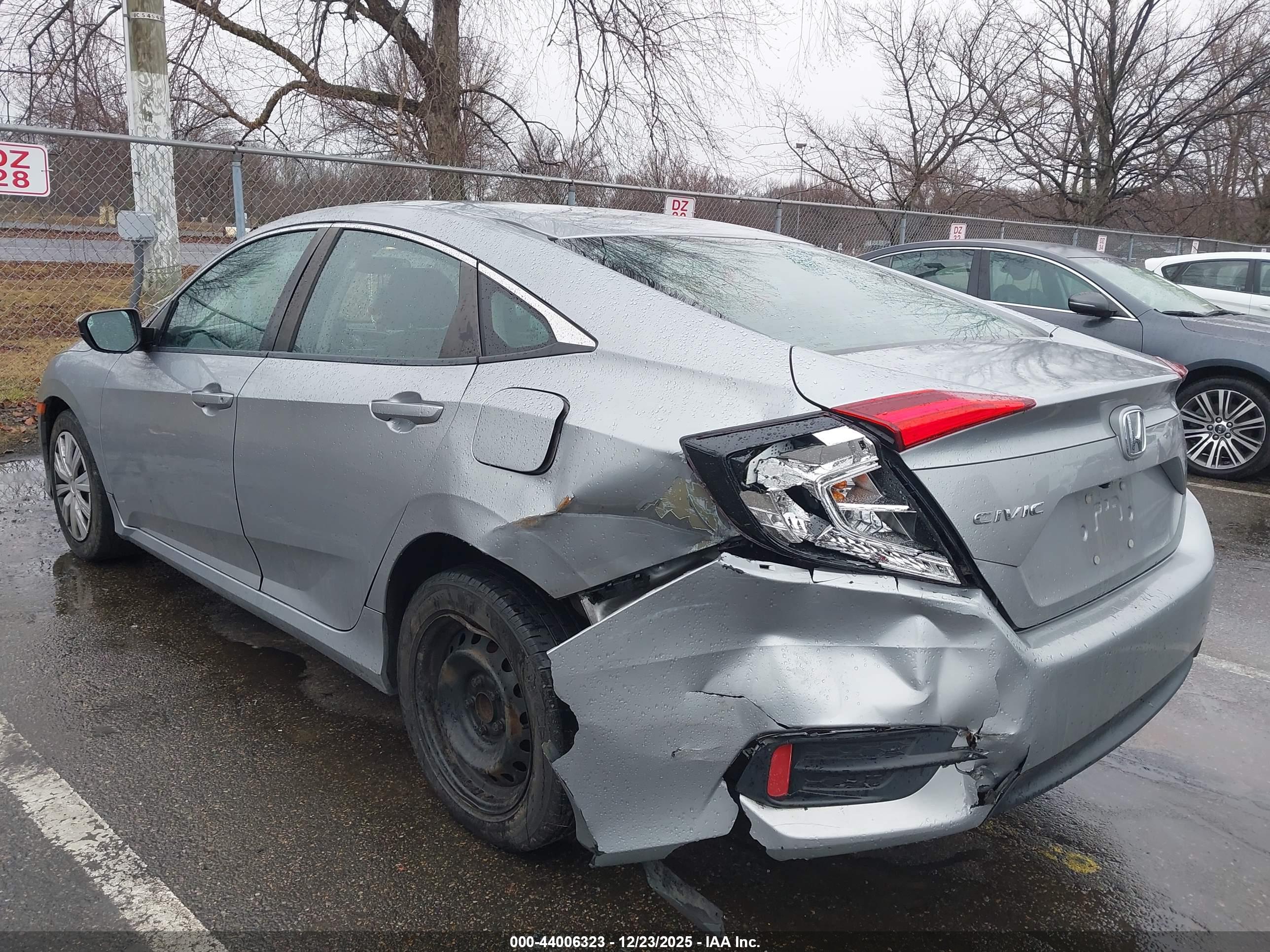 HONDA CIVIC image 6