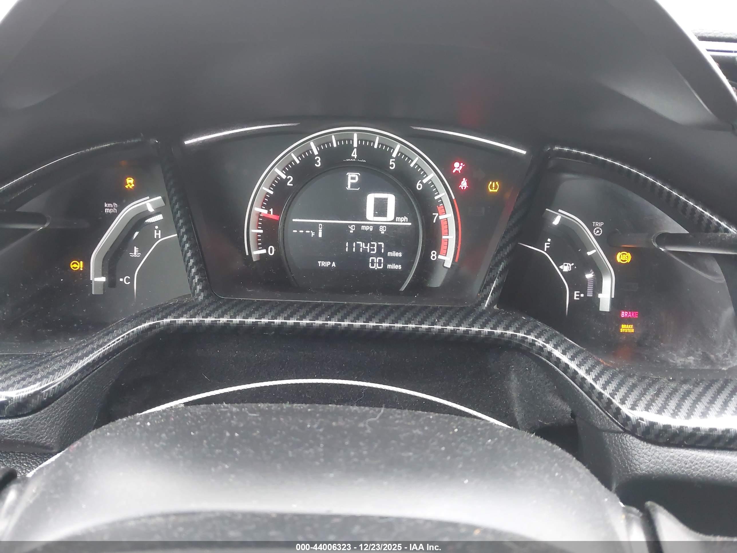 HONDA CIVIC image 7