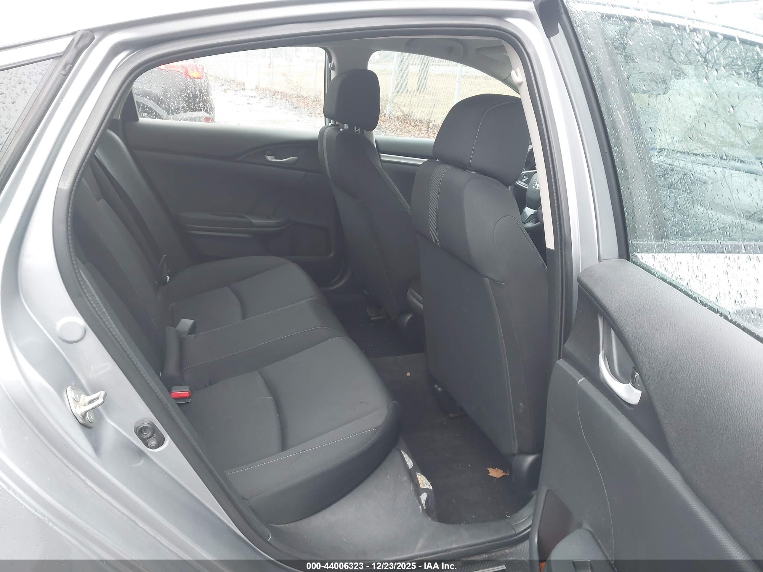 HONDA CIVIC image 8