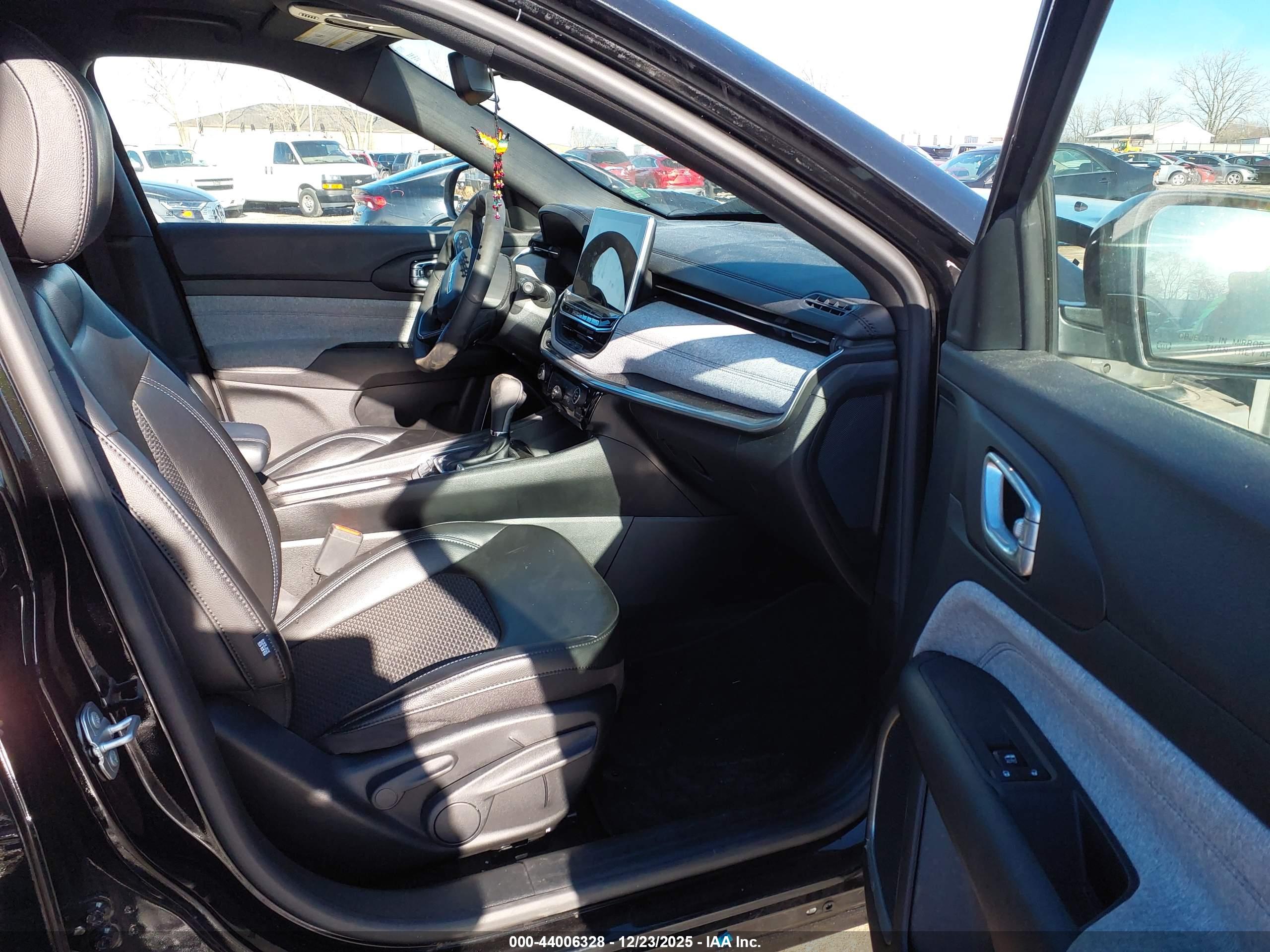 JEEP COMPASS image 5