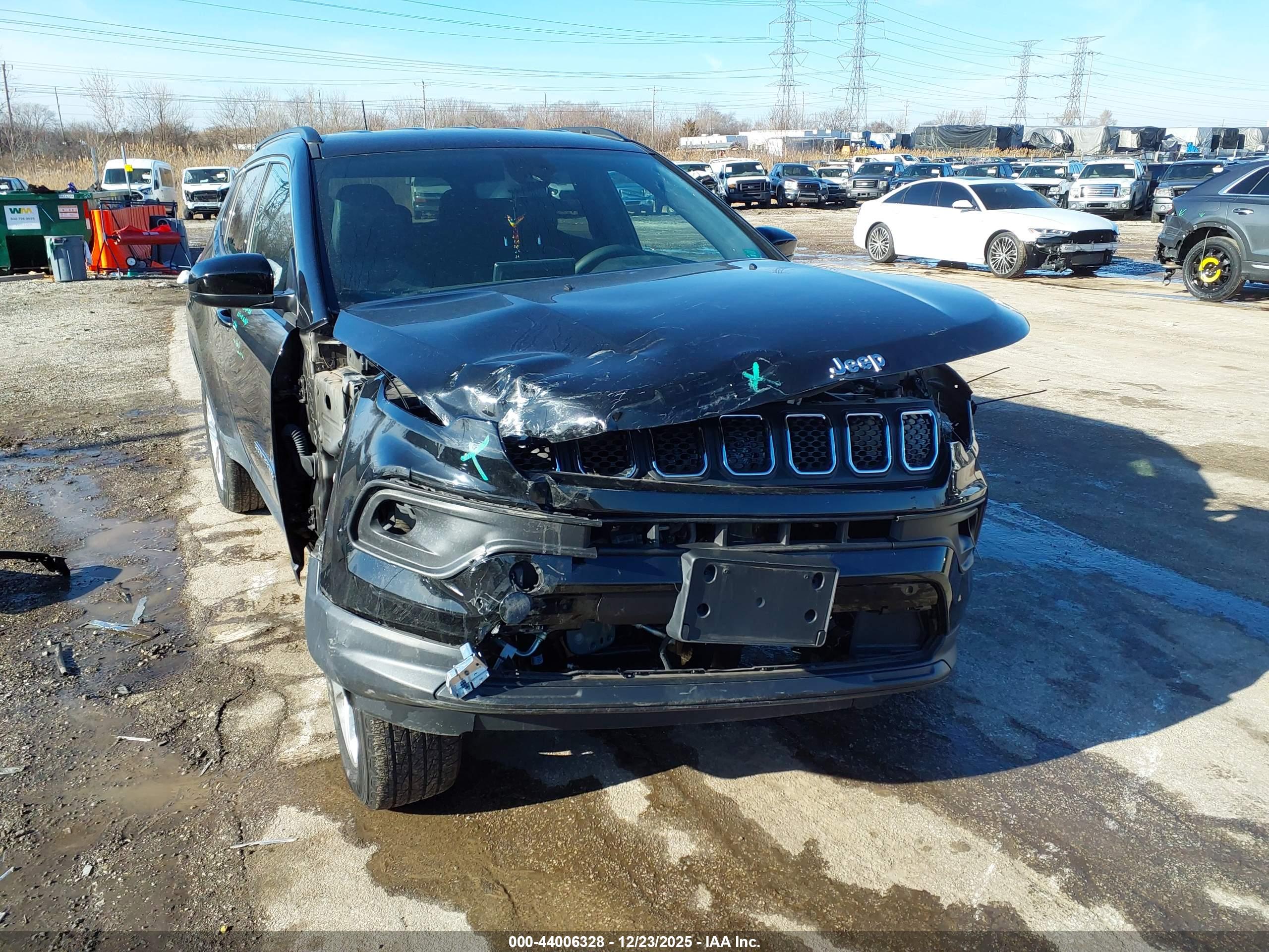 JEEP COMPASS image 6