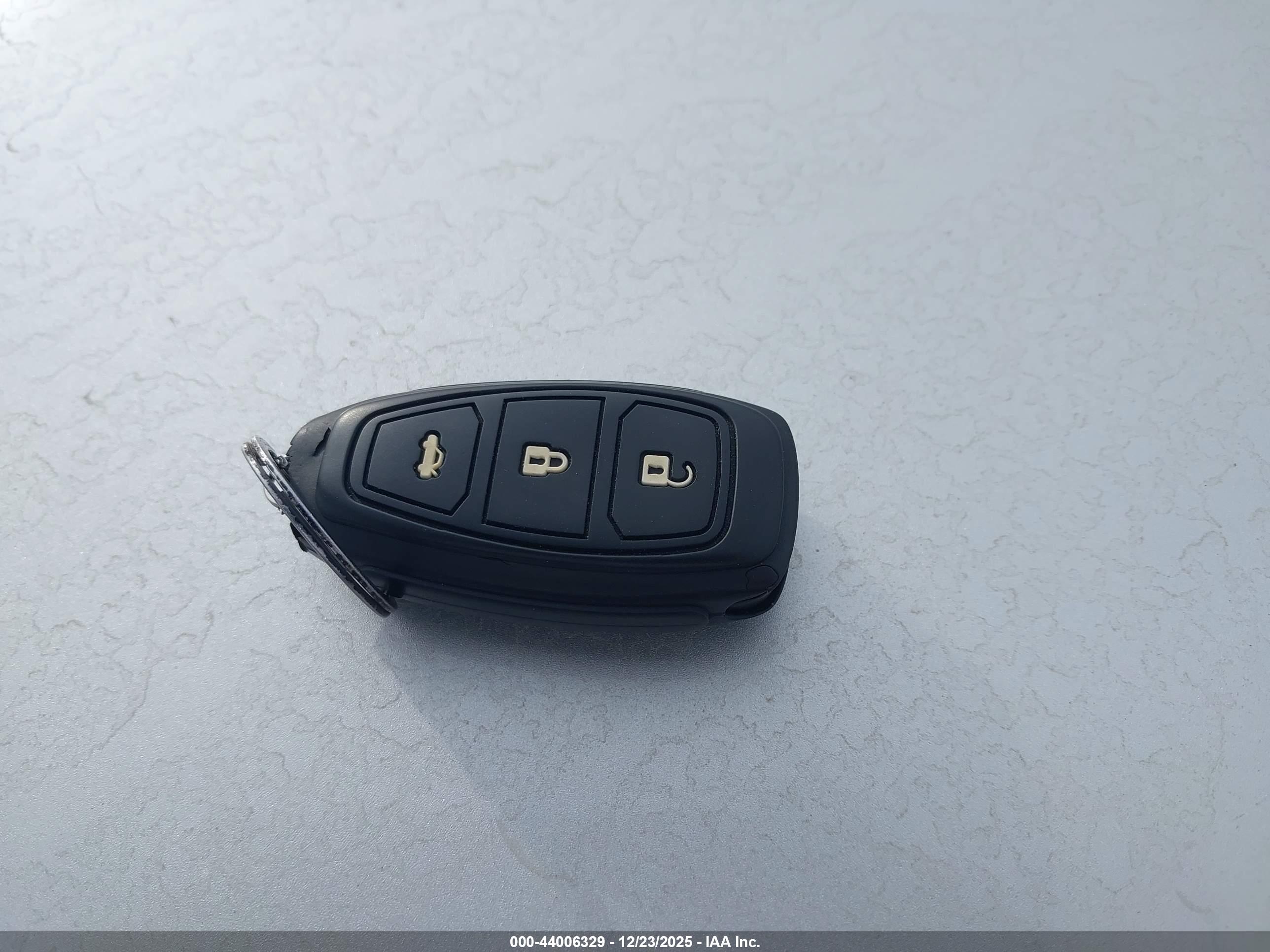 FORD FOCUS image 11