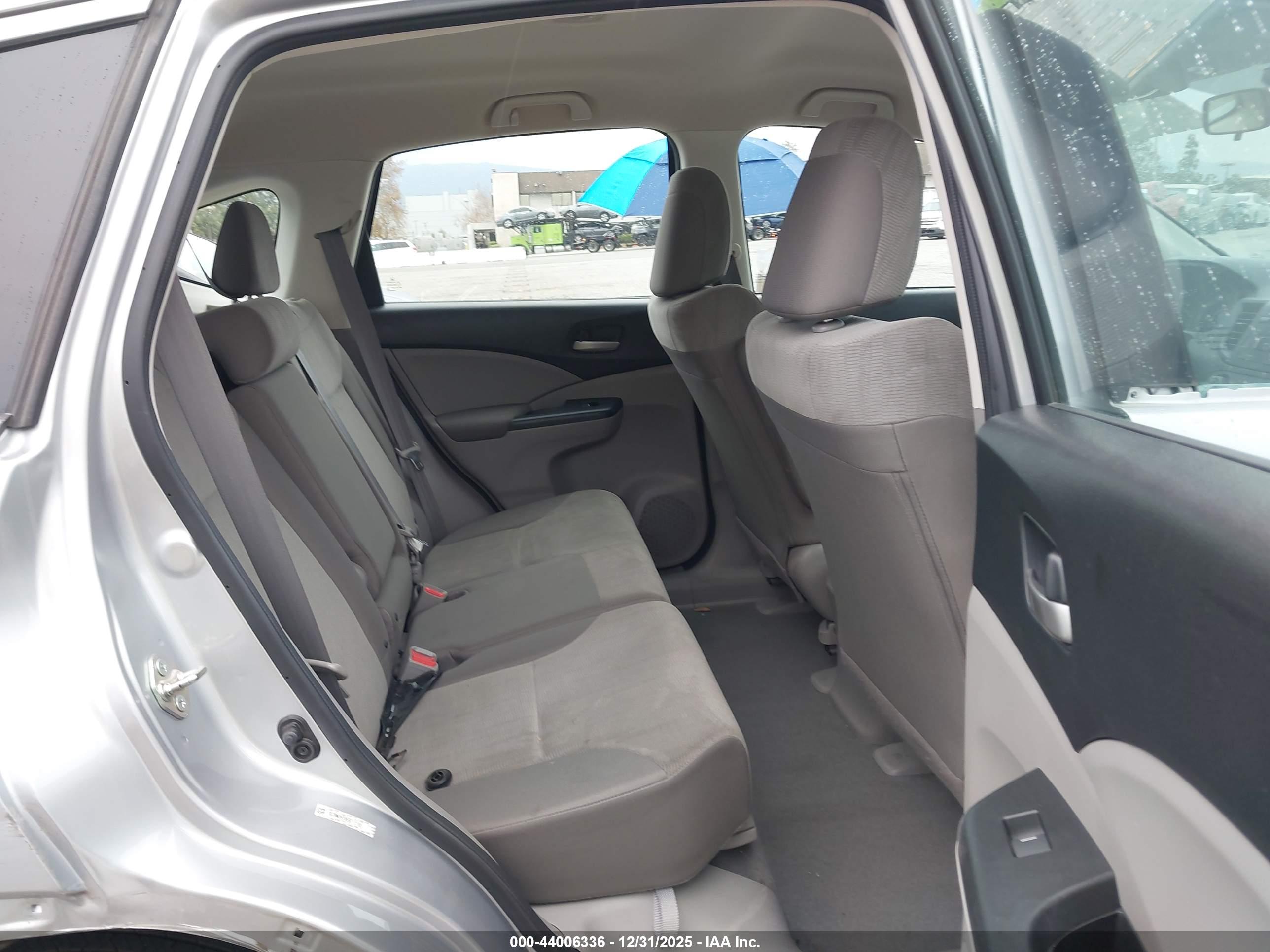 HONDA CR-V image 8