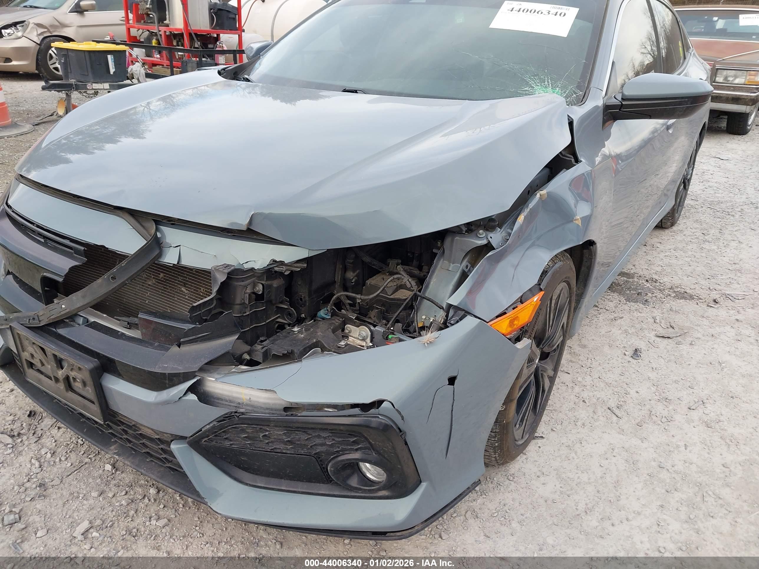 HONDA CIVIC image 6