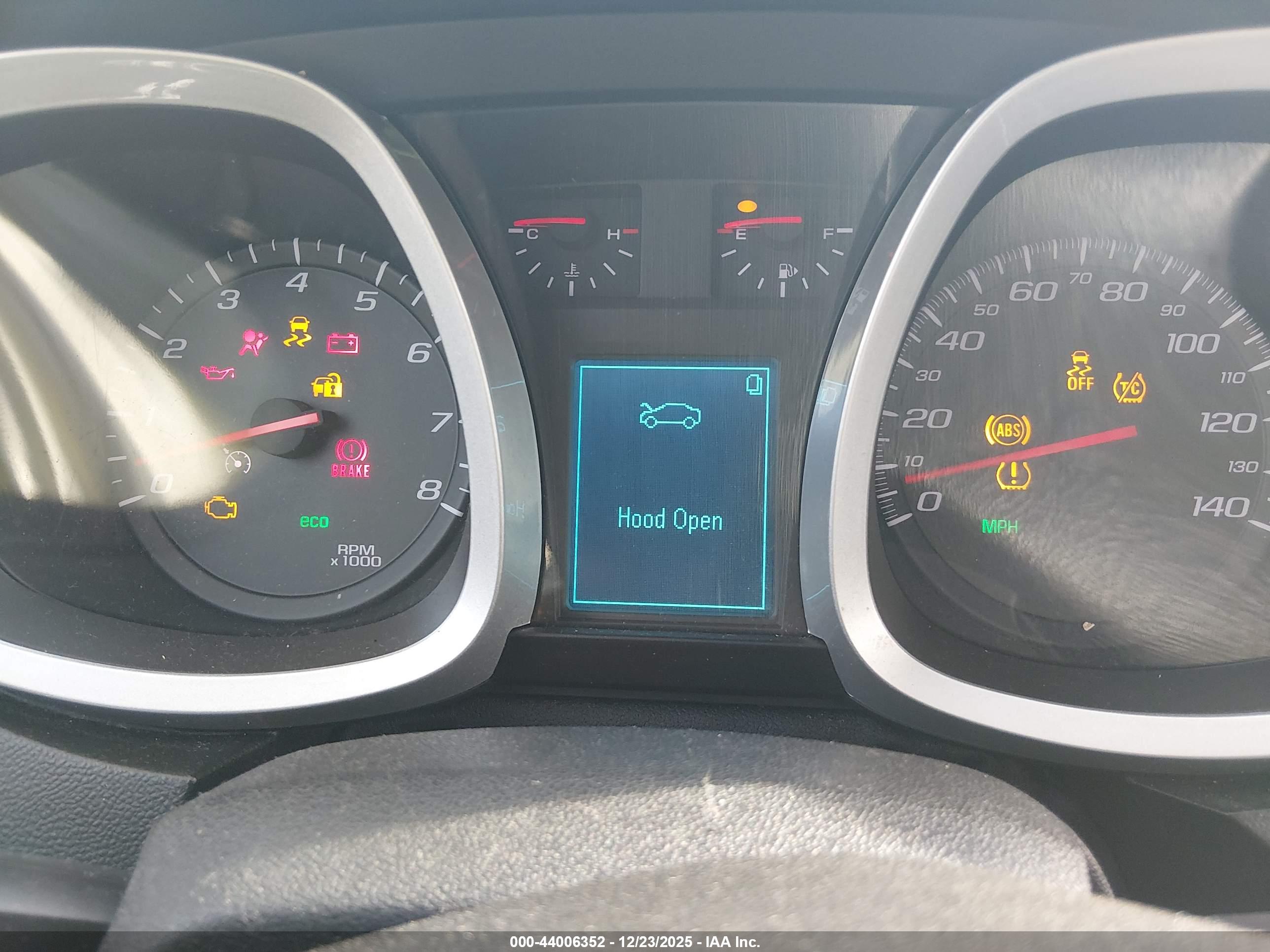 CHEVROLET EQUINOX image 7