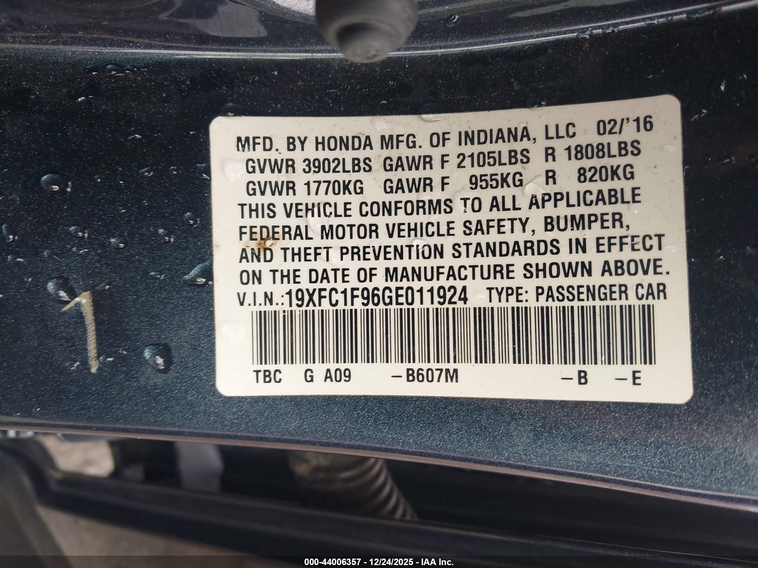 HONDA CIVIC image 9