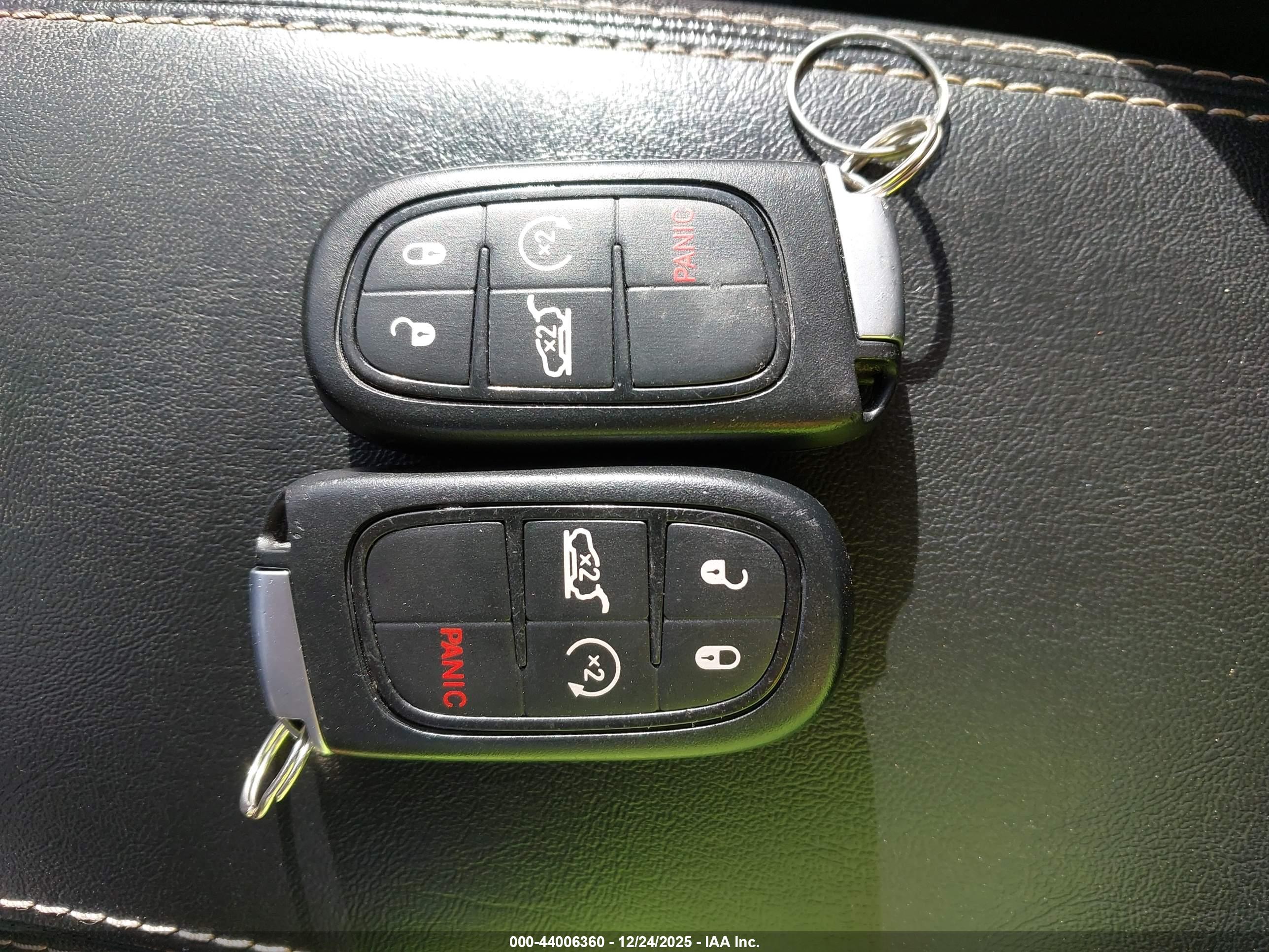 JEEP CHEROKEE image 11