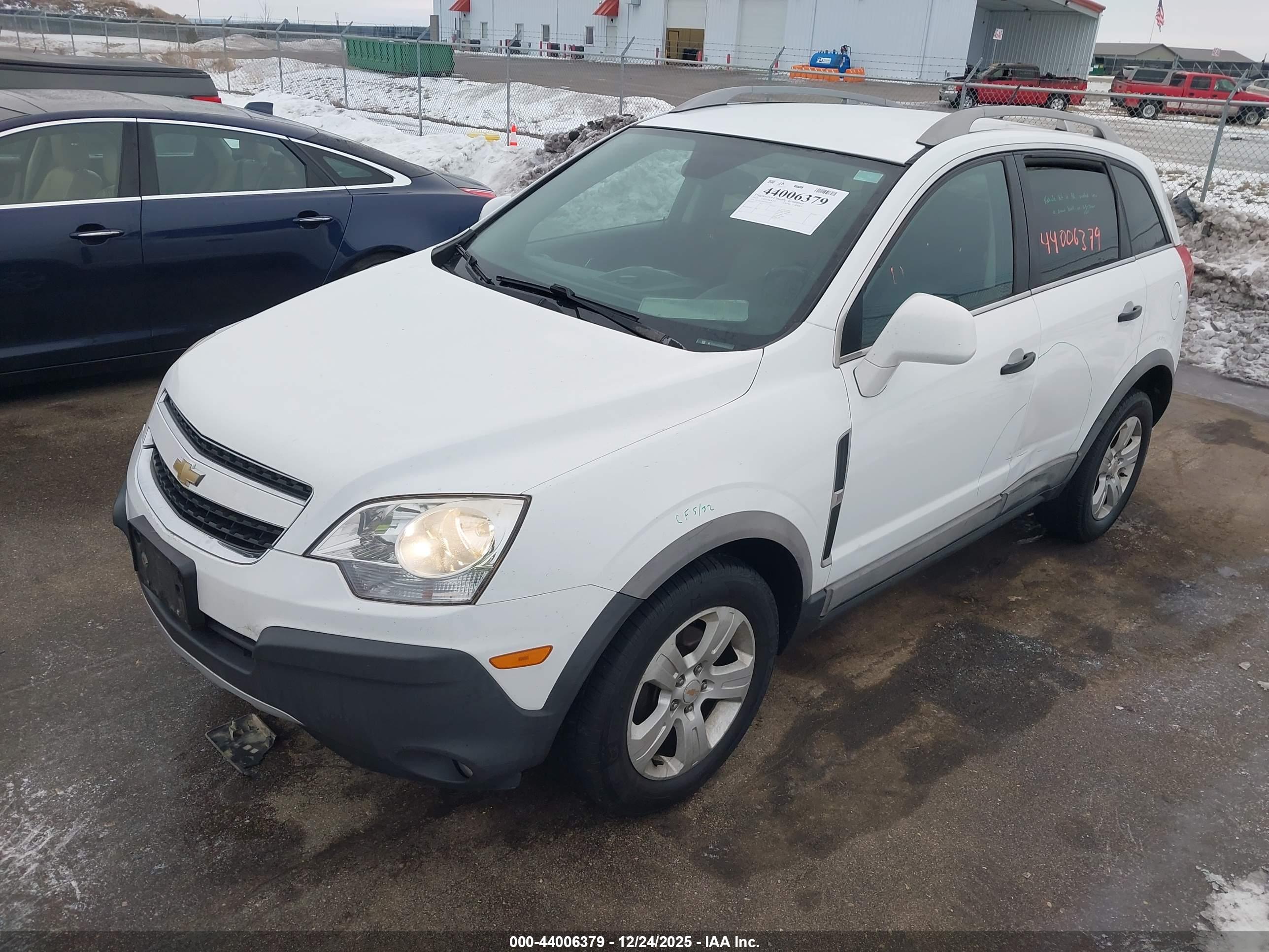 CHEVROLET CAPTIVA image 2