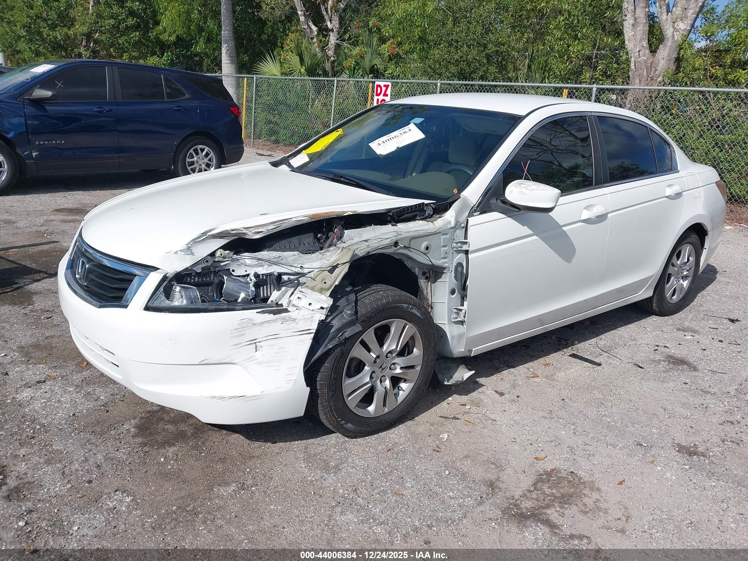 HONDA ACCORD image 2