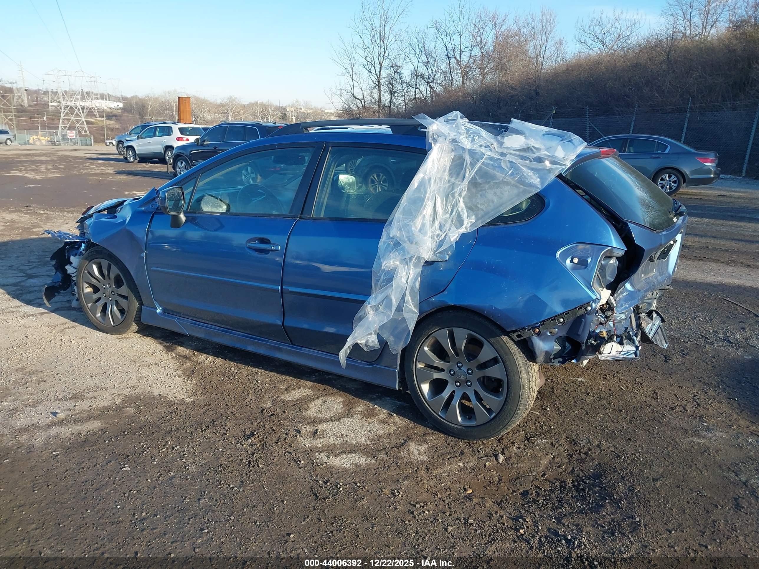 SUBARU IMPREZA image 3