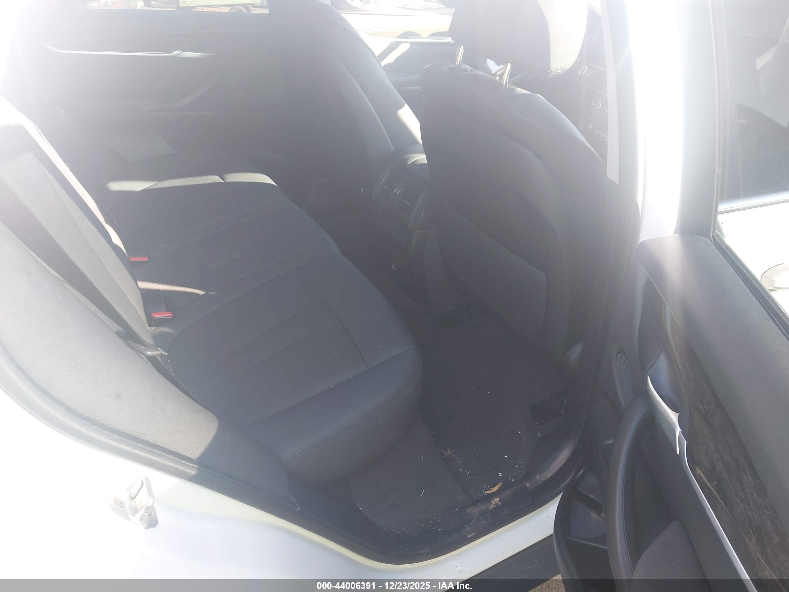 BMW X5 image 8