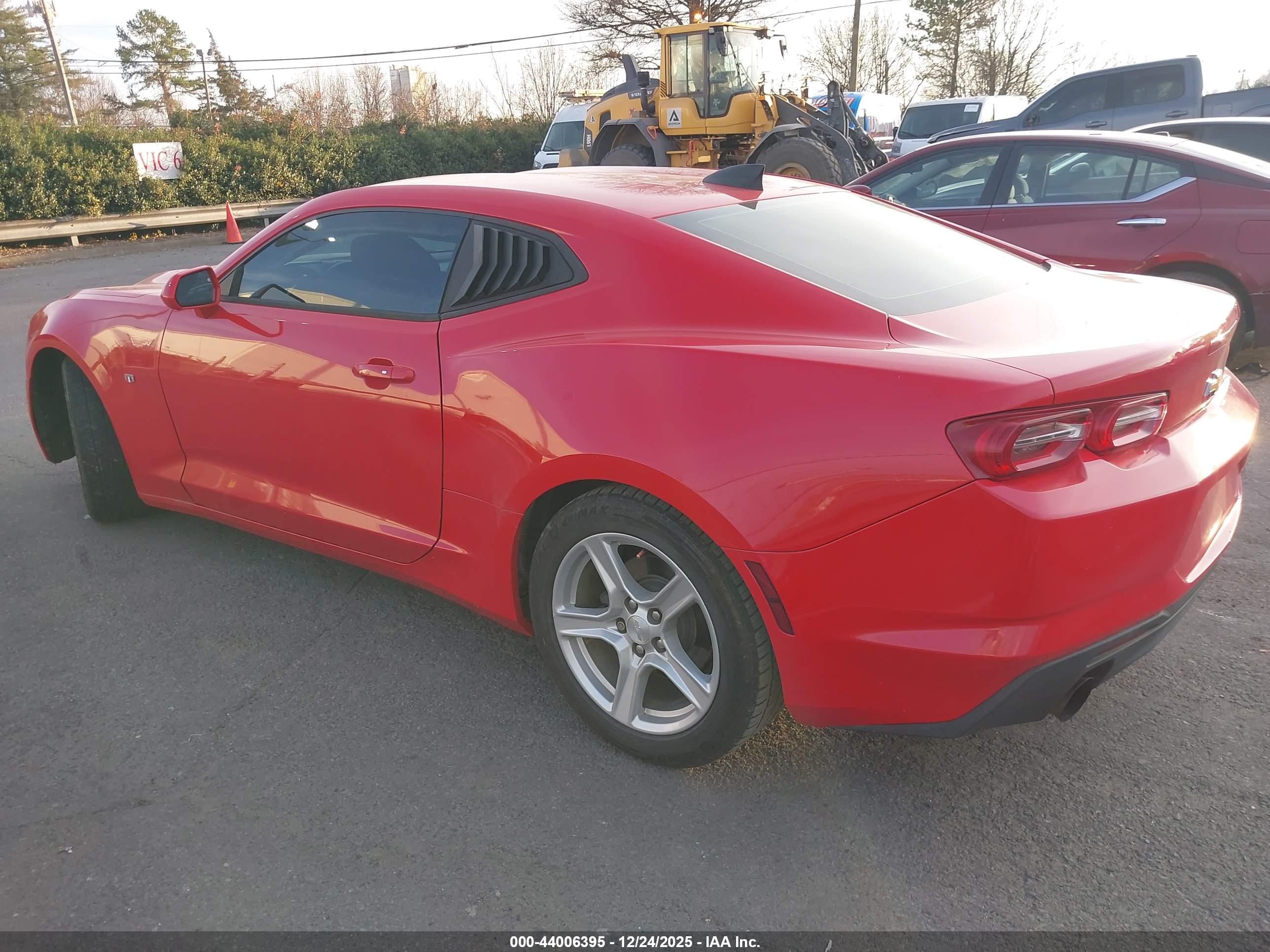 CHEVROLET CAMARO image 3