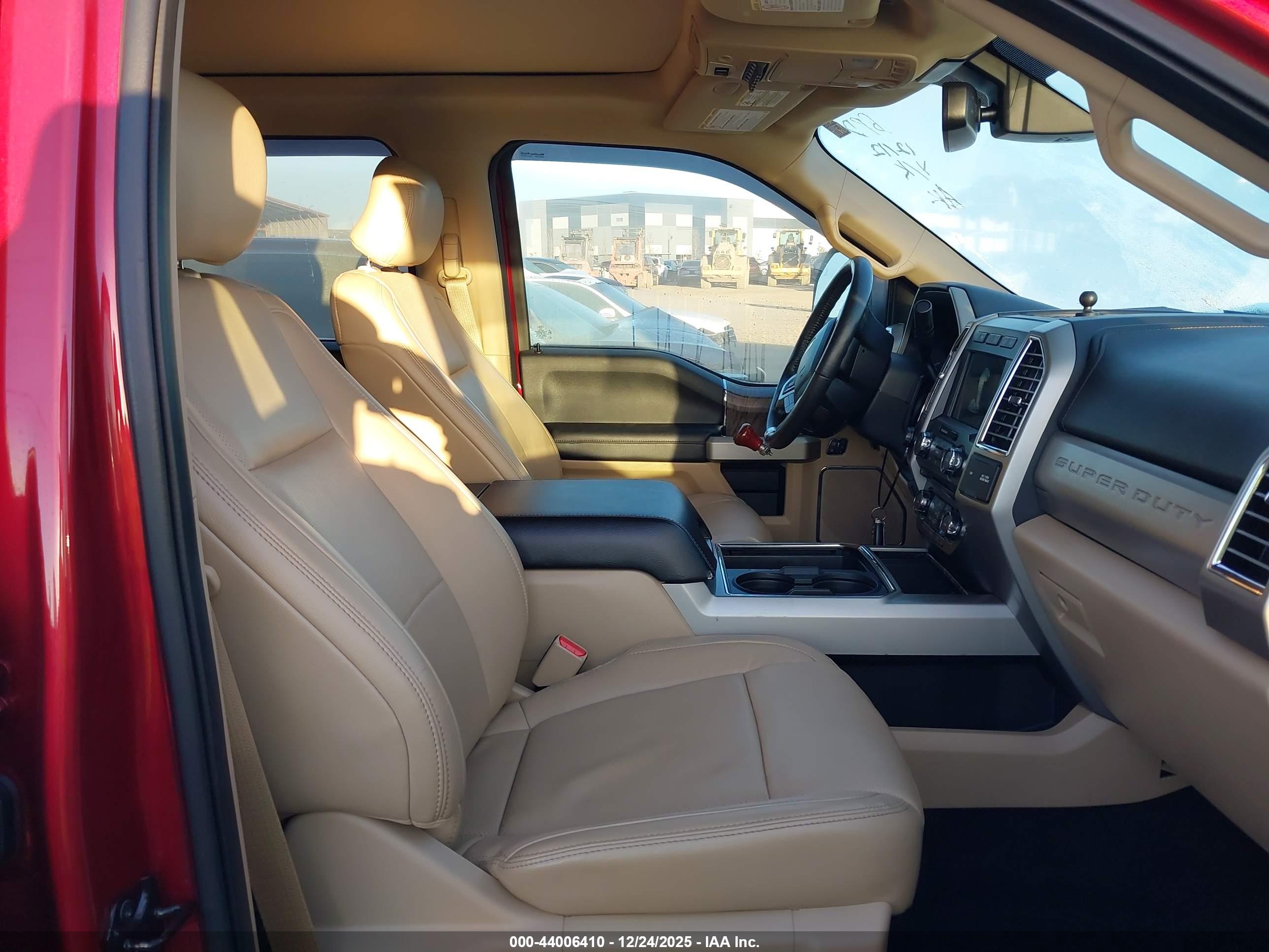 FORD F-350 image 5