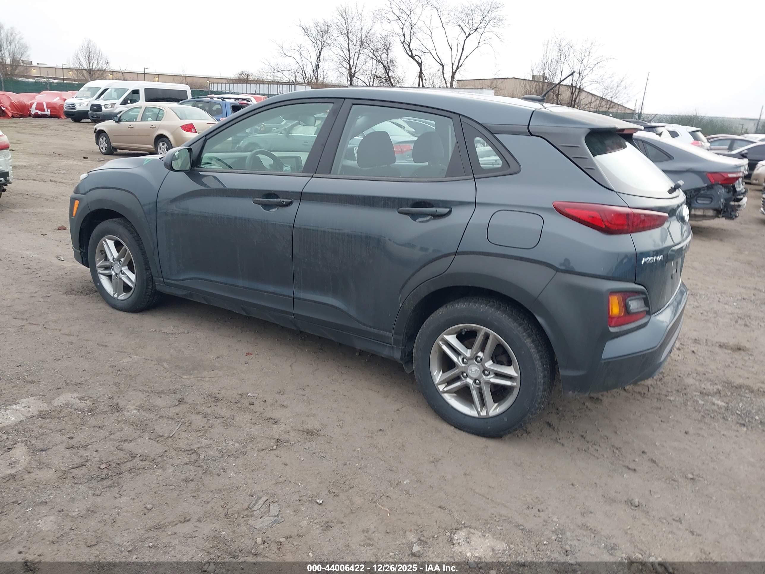 HYUNDAI KONA image 3