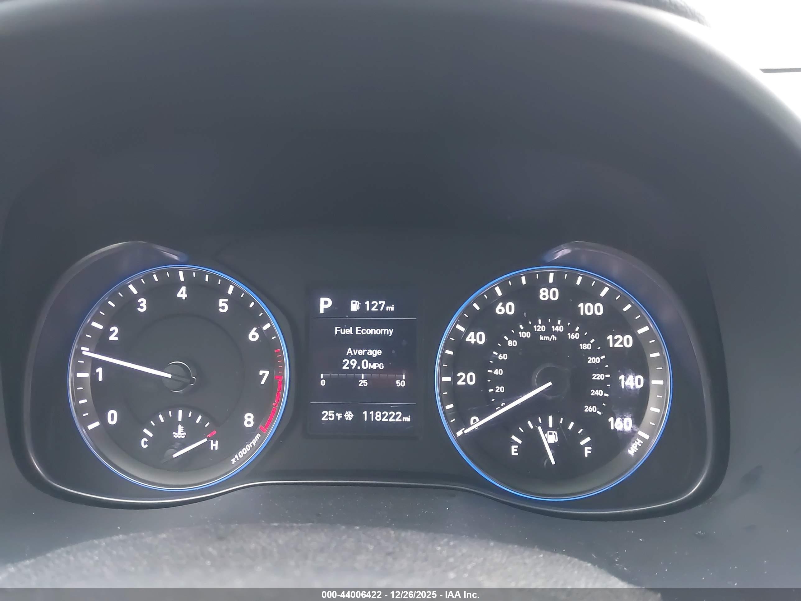 HYUNDAI KONA image 7