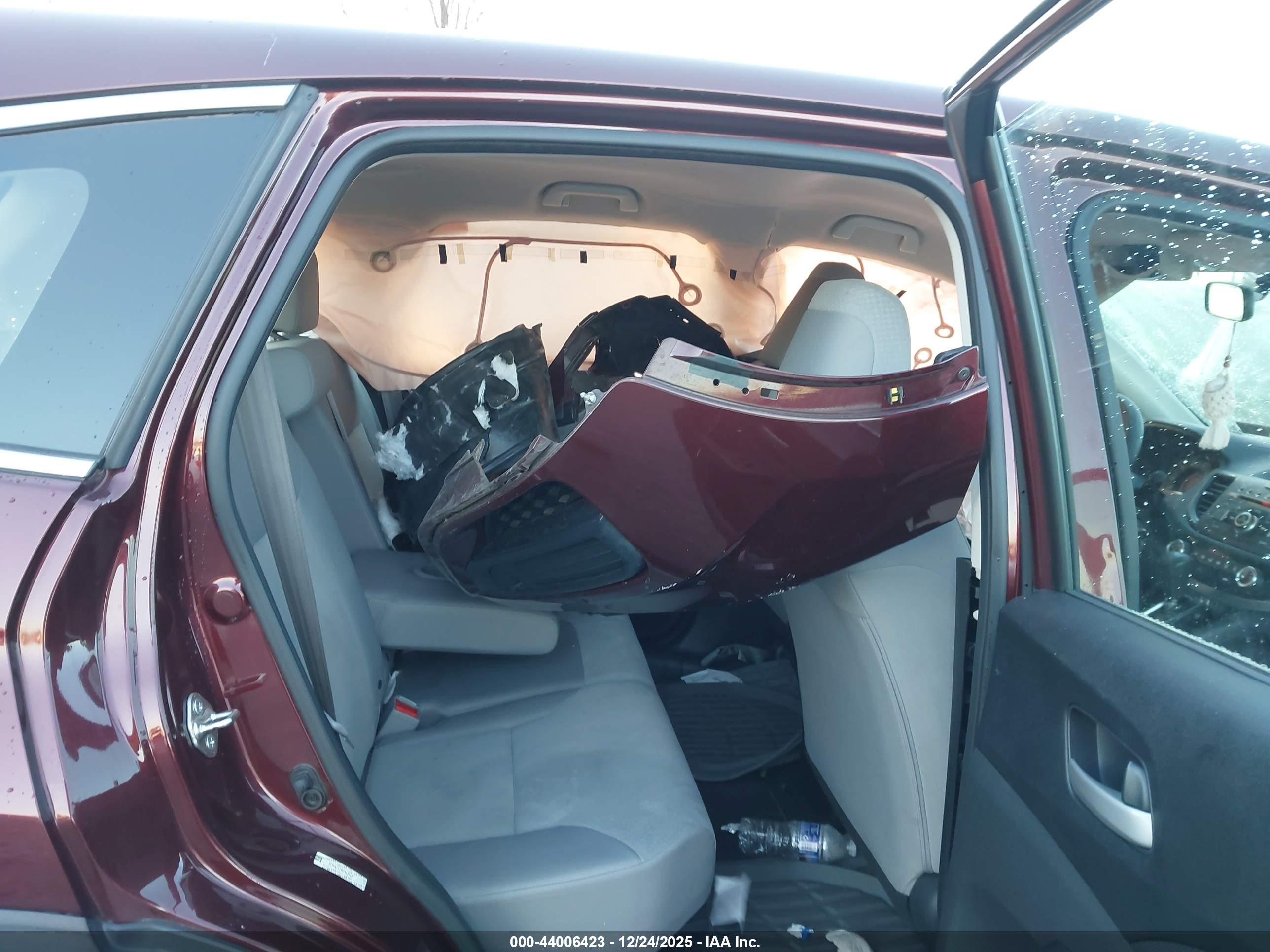 HONDA CR-V image 8
