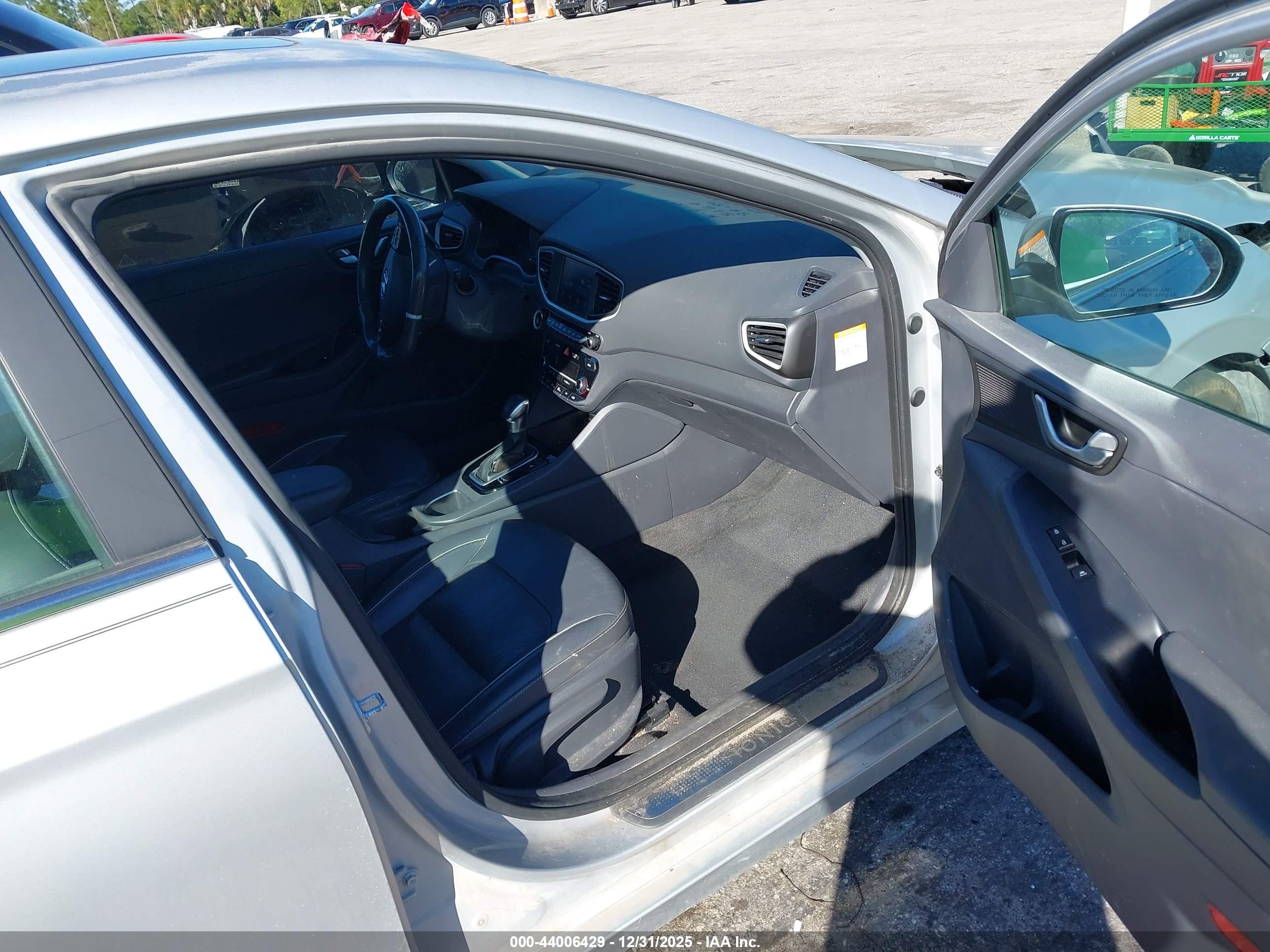 HYUNDAI IONIQ image 5