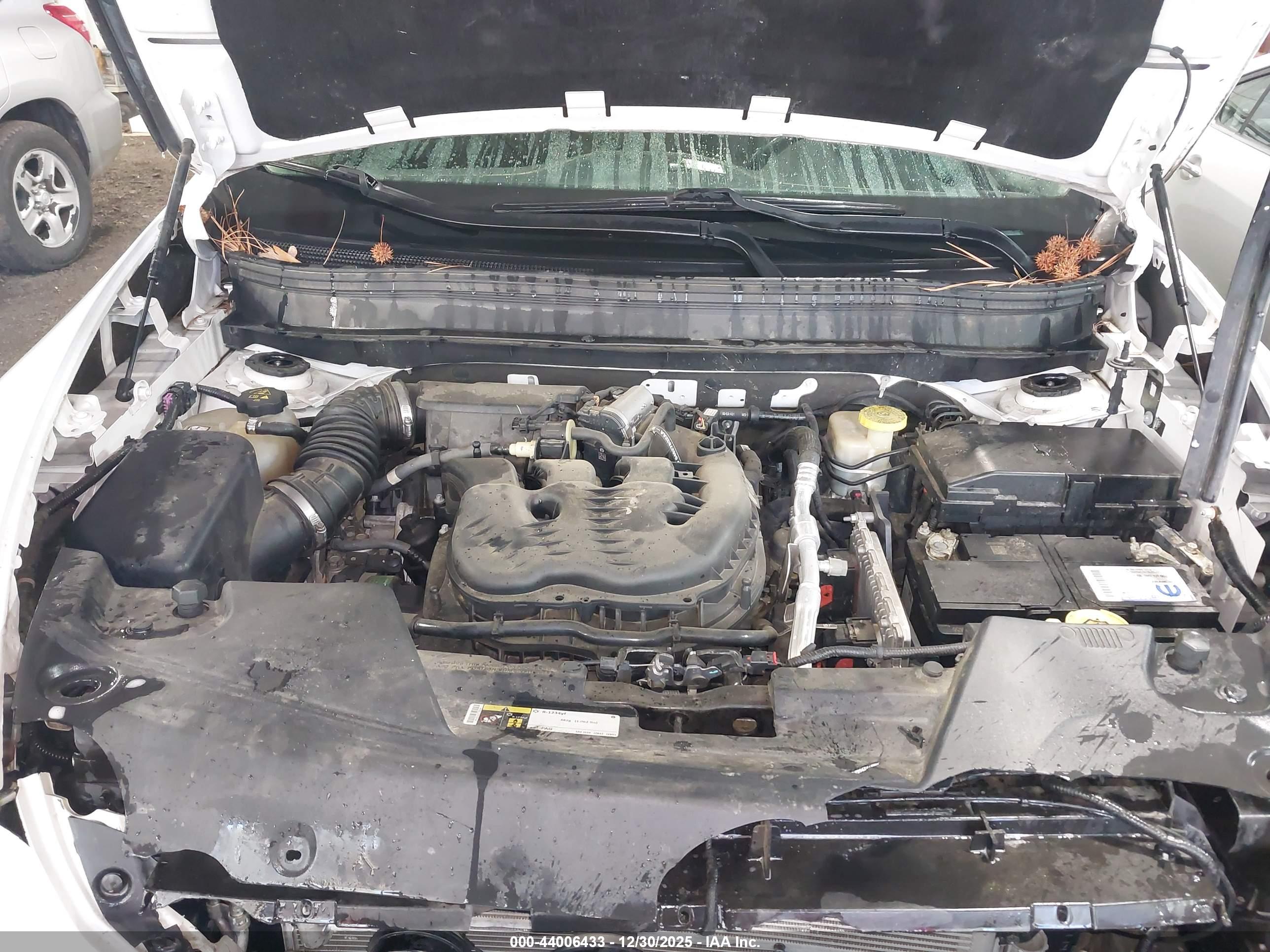 JEEP CHEROKEE image 10