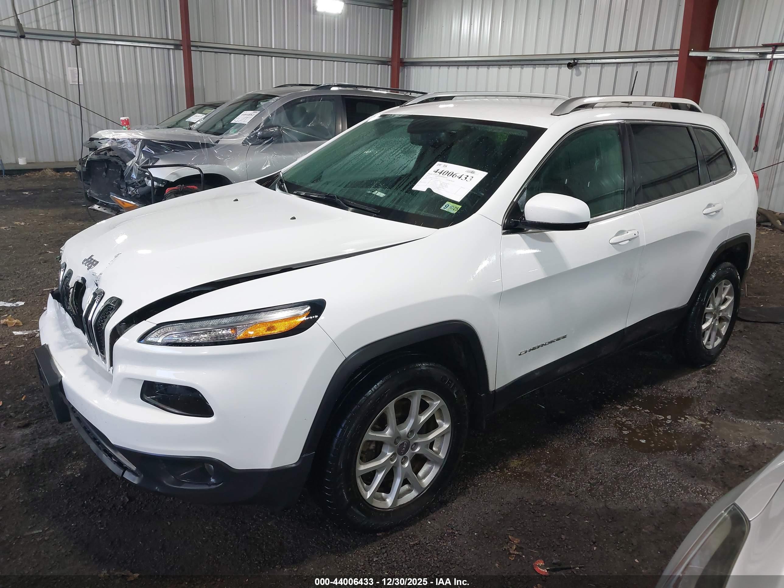 JEEP CHEROKEE image 2