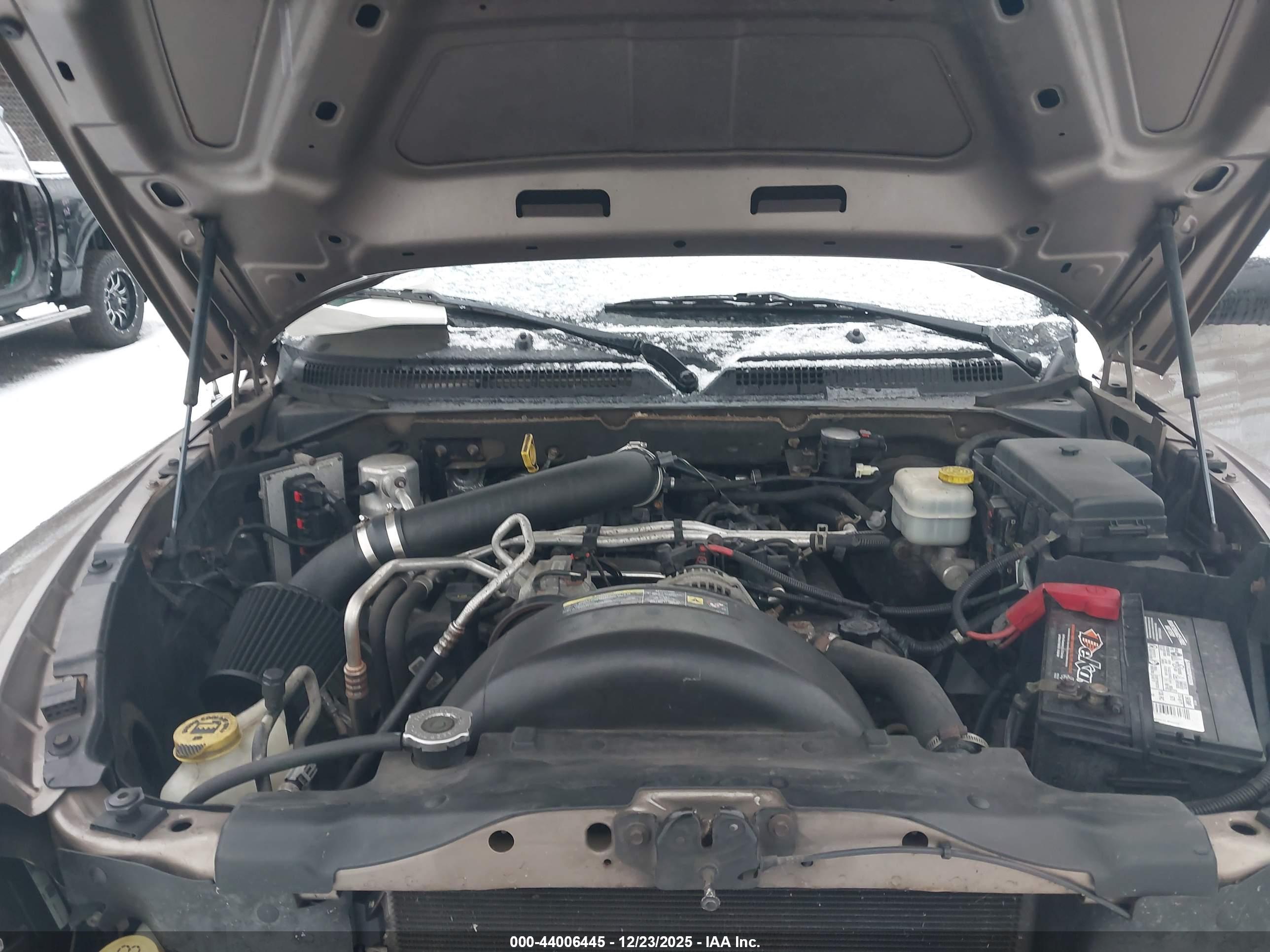 DODGE DAKOTA image 10